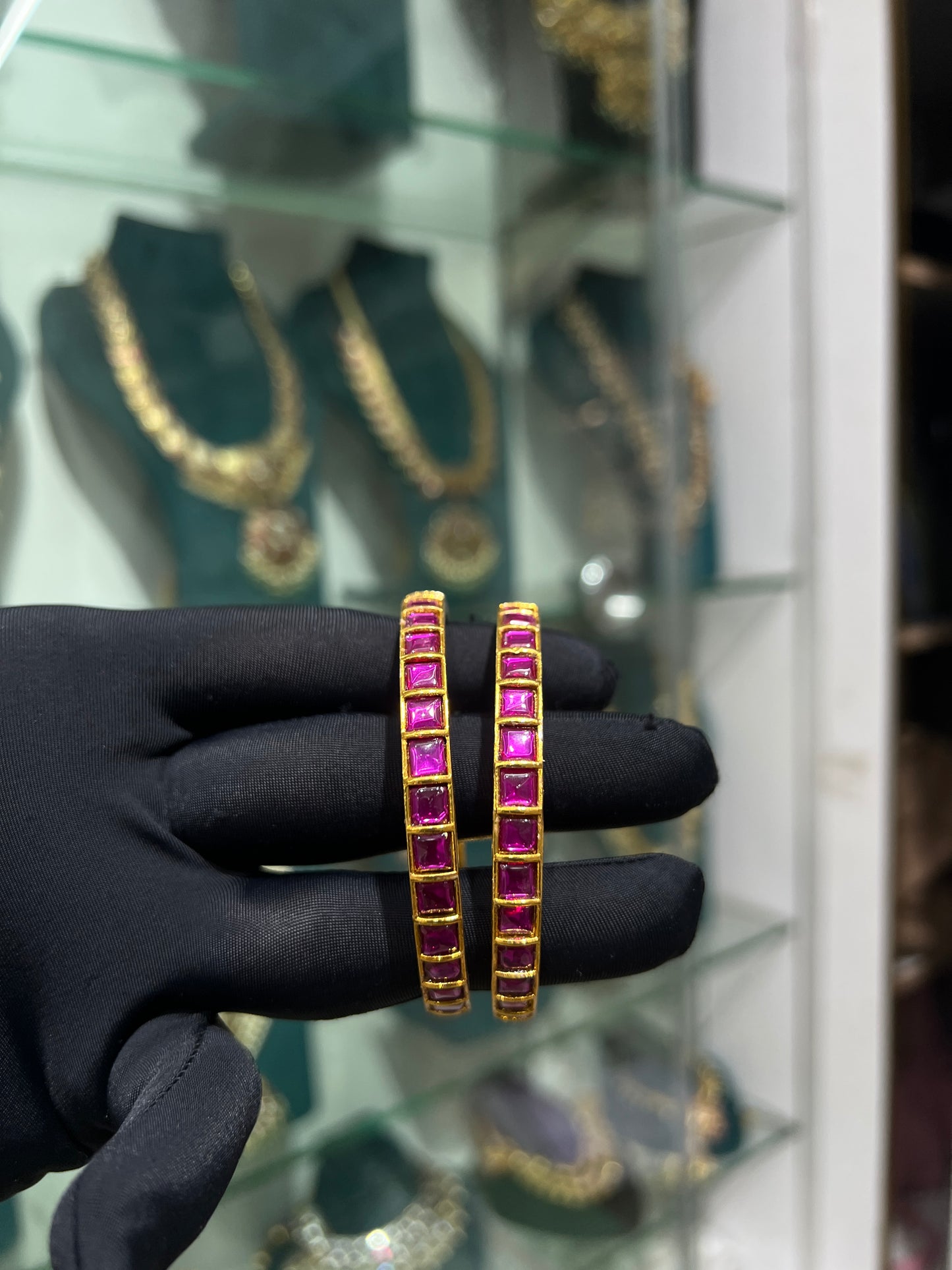 Kundan bangles