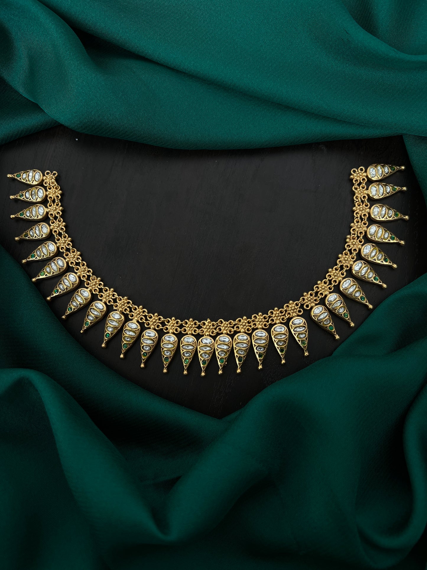 Kundan 2 in 1 haram
