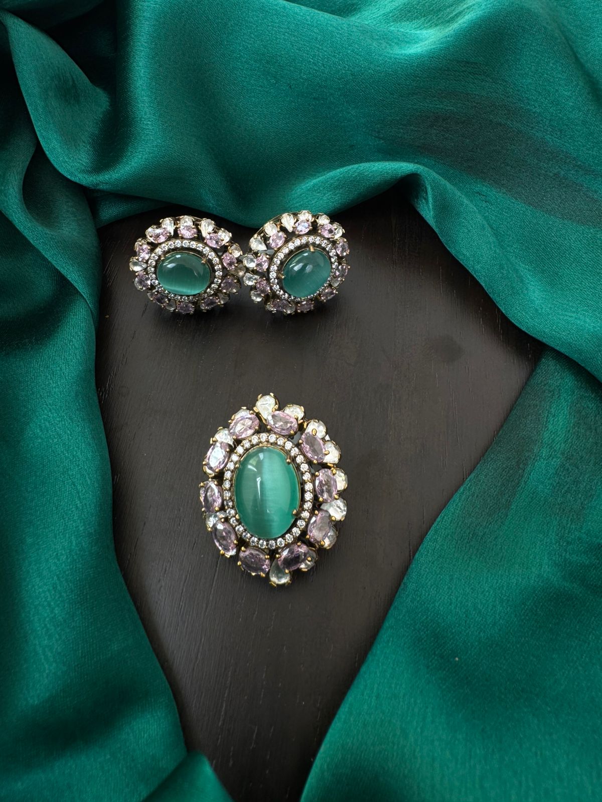 MOSSONITE LOCKET WITH EARRINGS