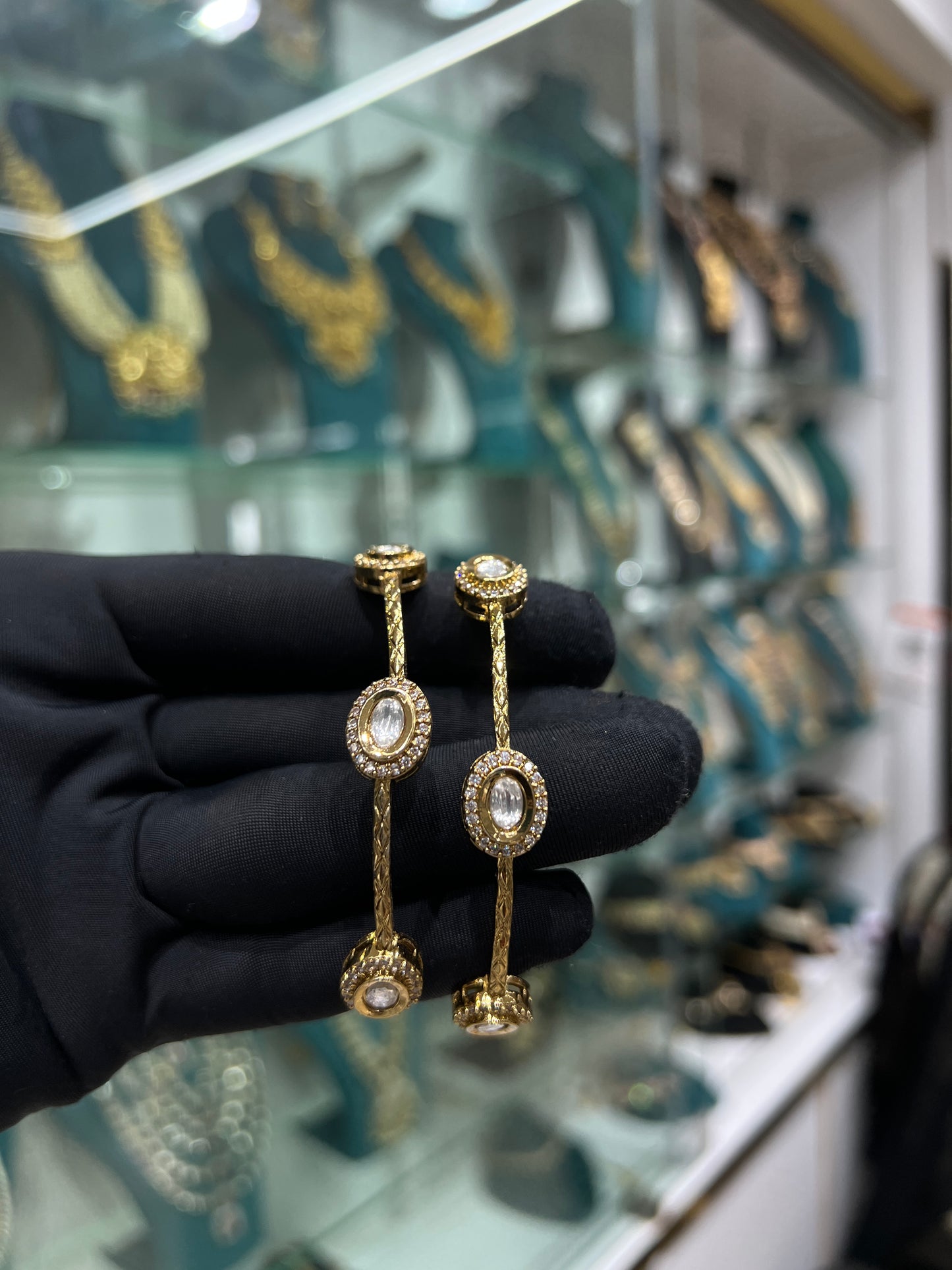Victoria bangles