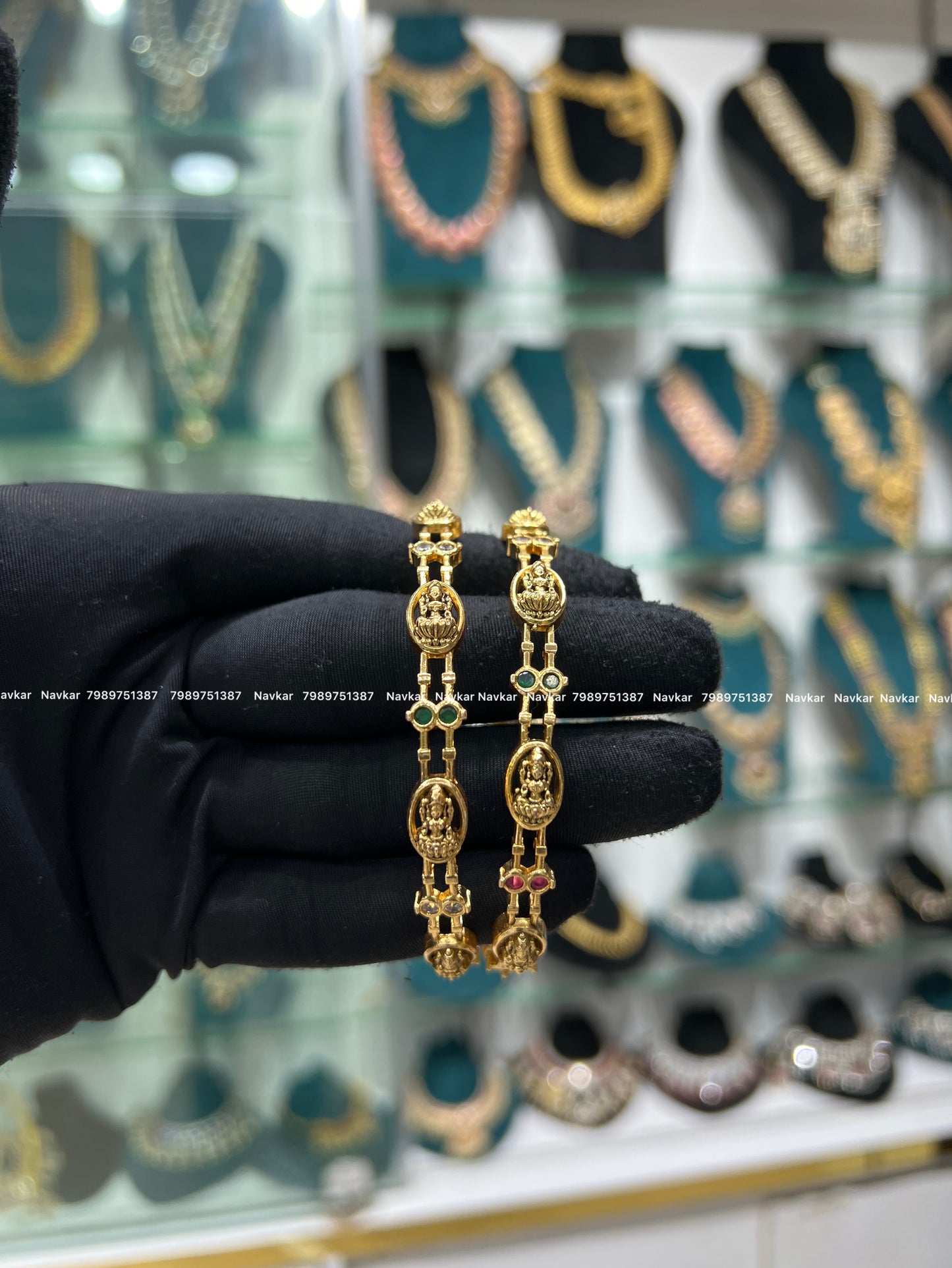 Nagshi bangle