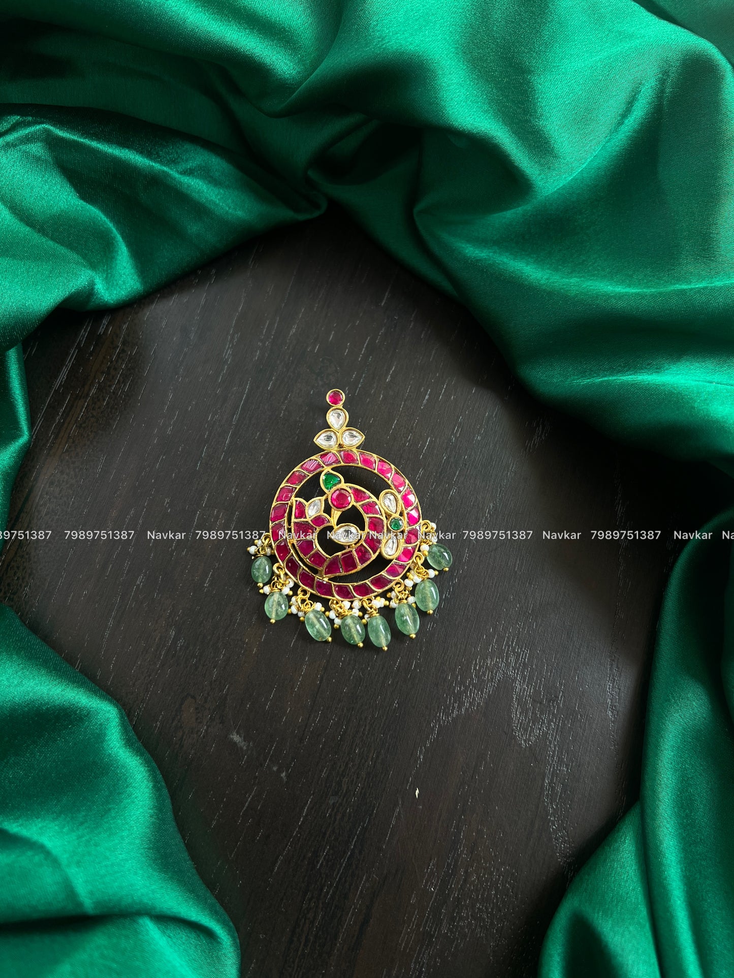 Kundan locket