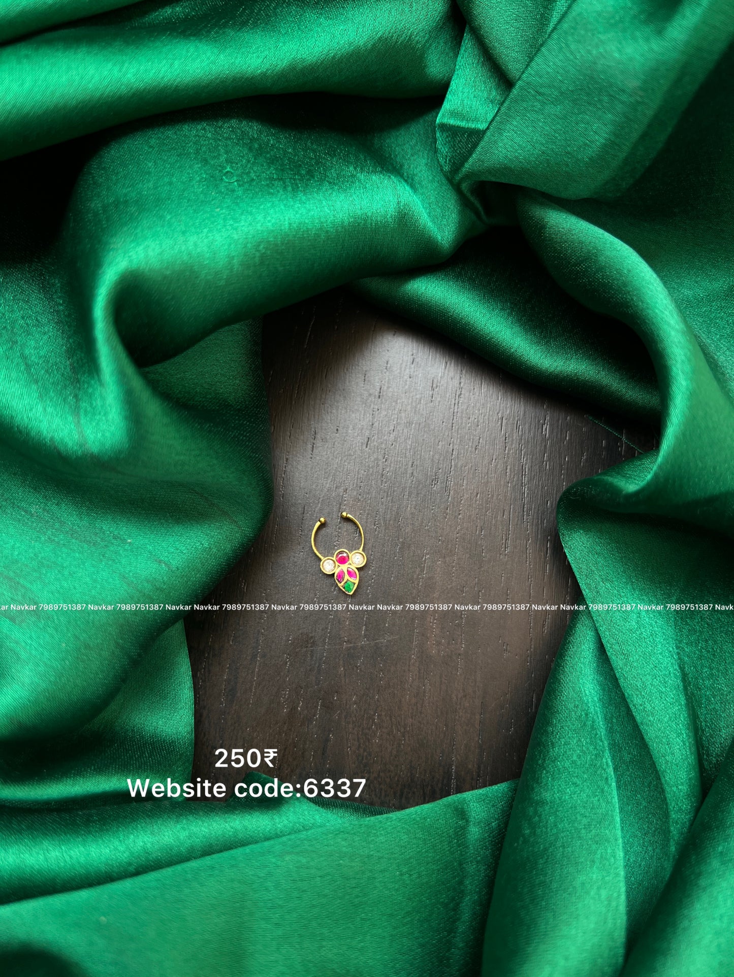 Nose pin