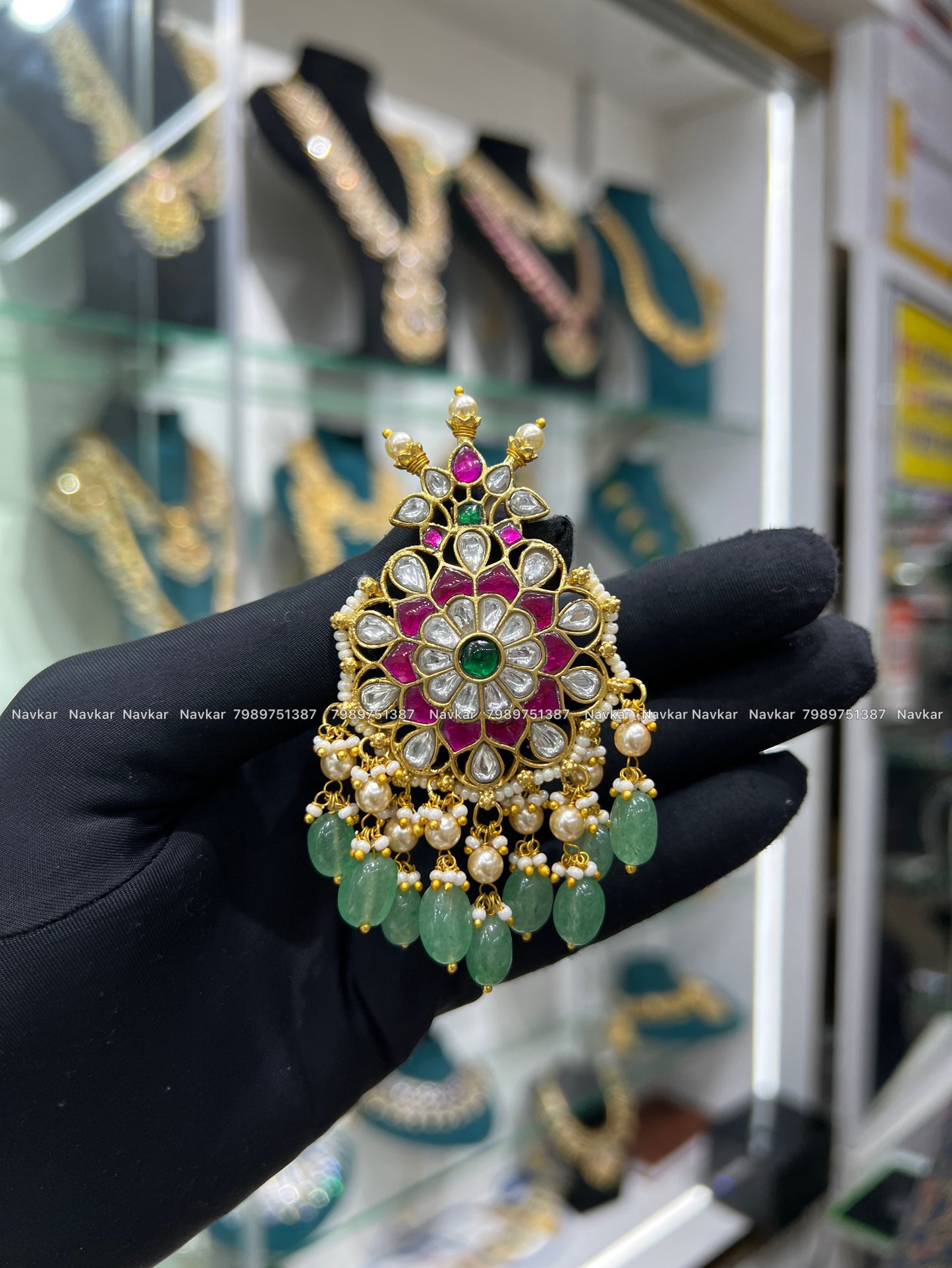 Kundan locket