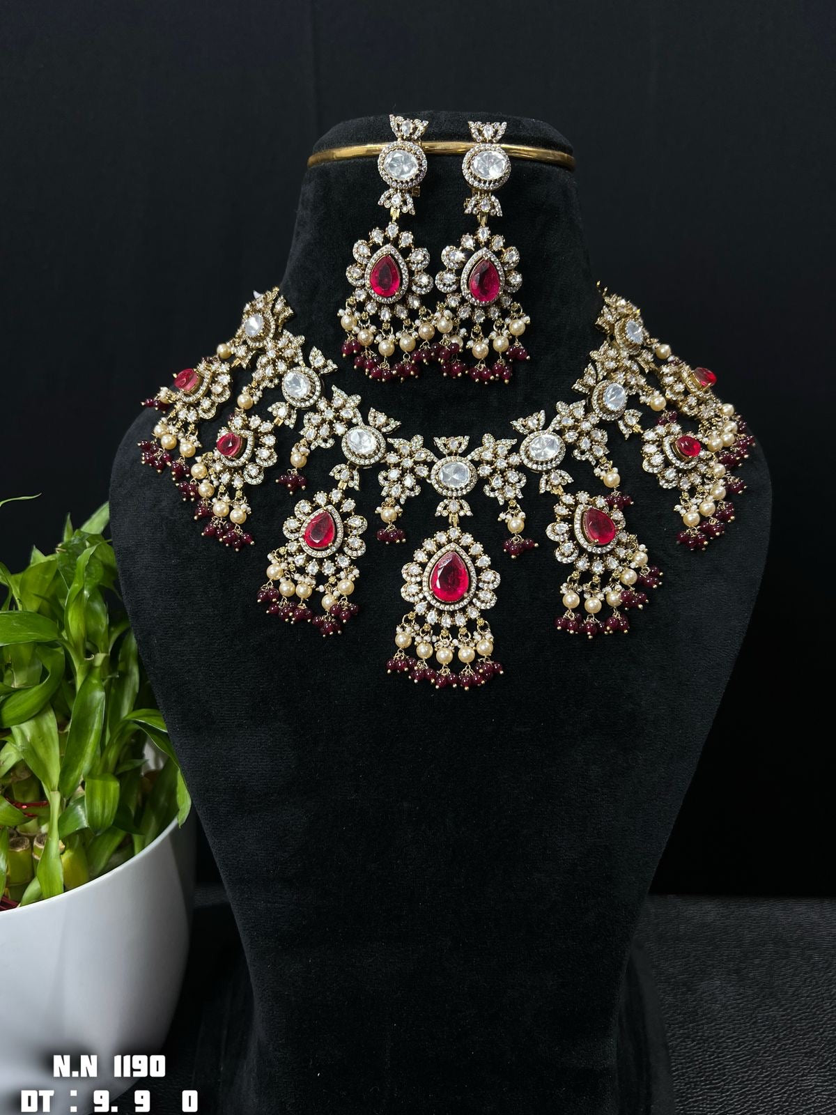 Mossonite chokers