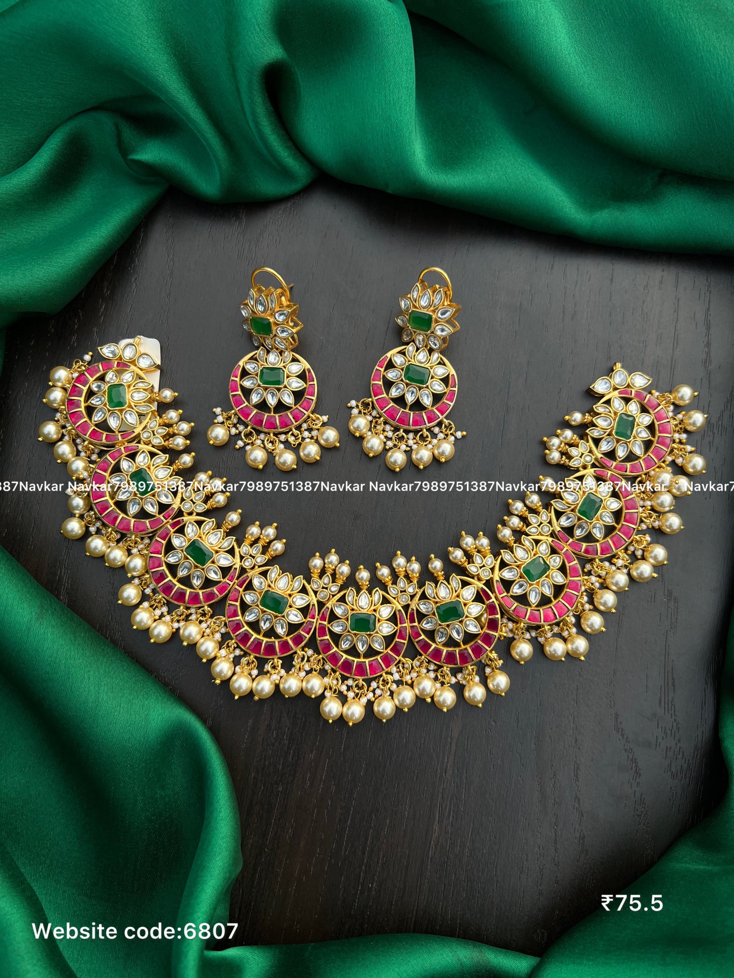 Kundan necklace