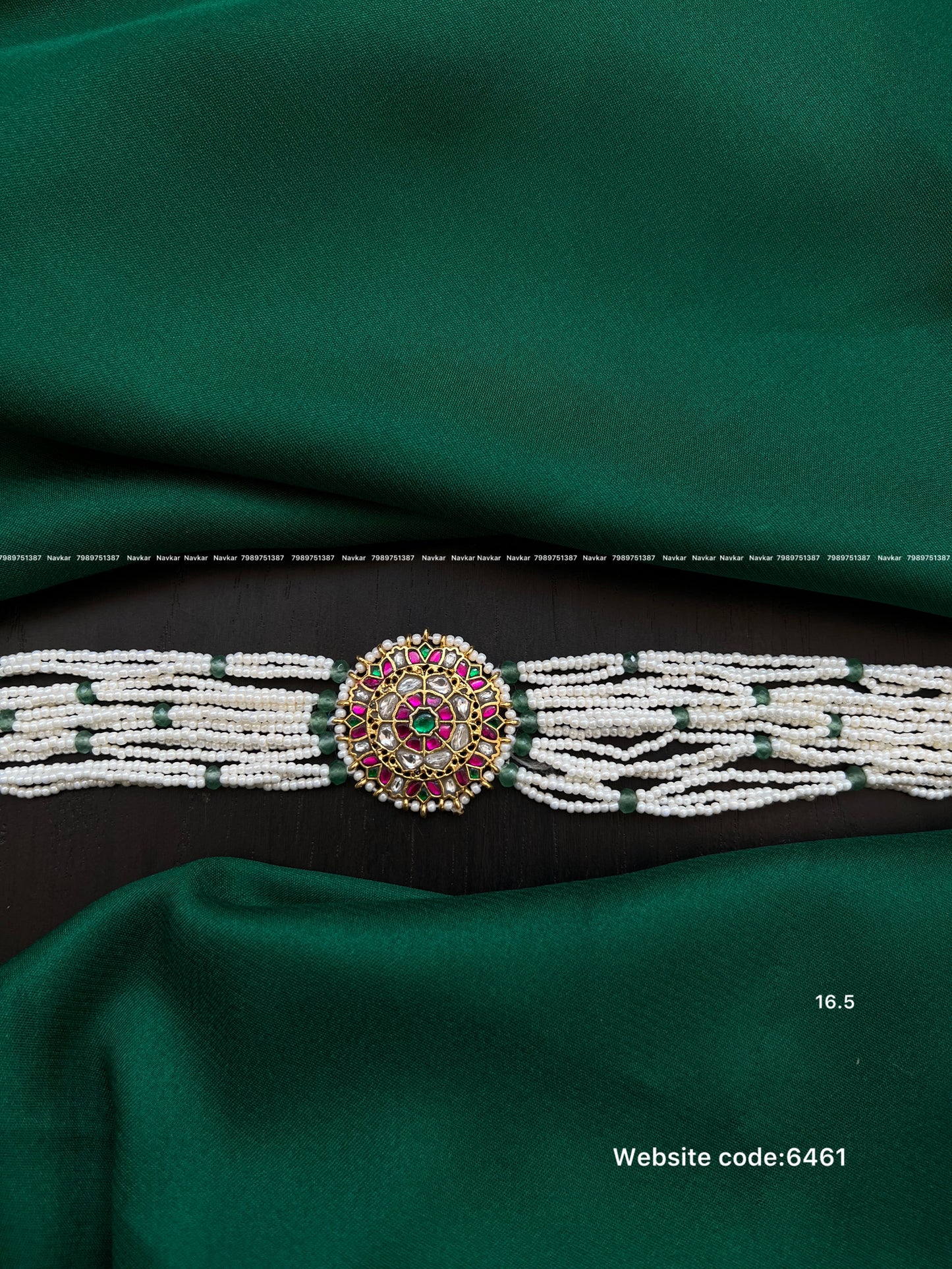 Kundan choker