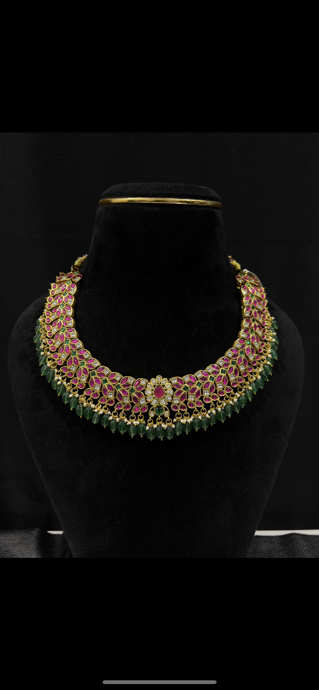 Kundan necklace