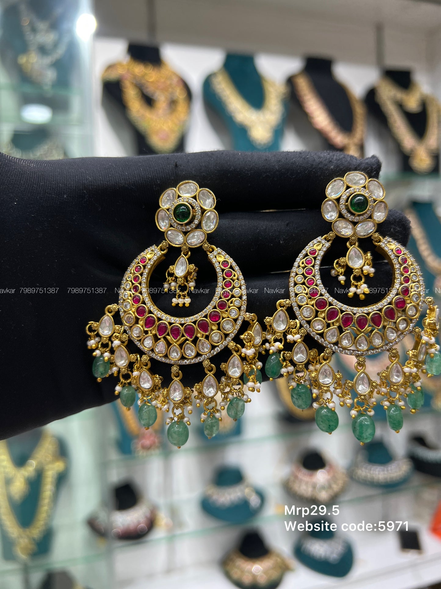 Mossnite earring