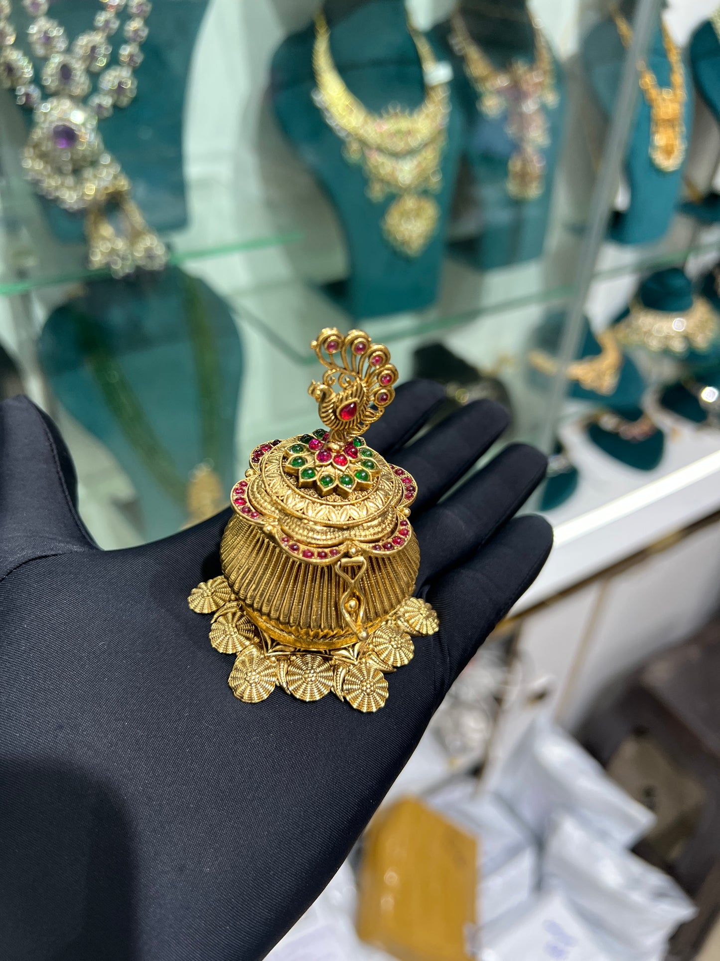 Nagshi kukuma Bharani