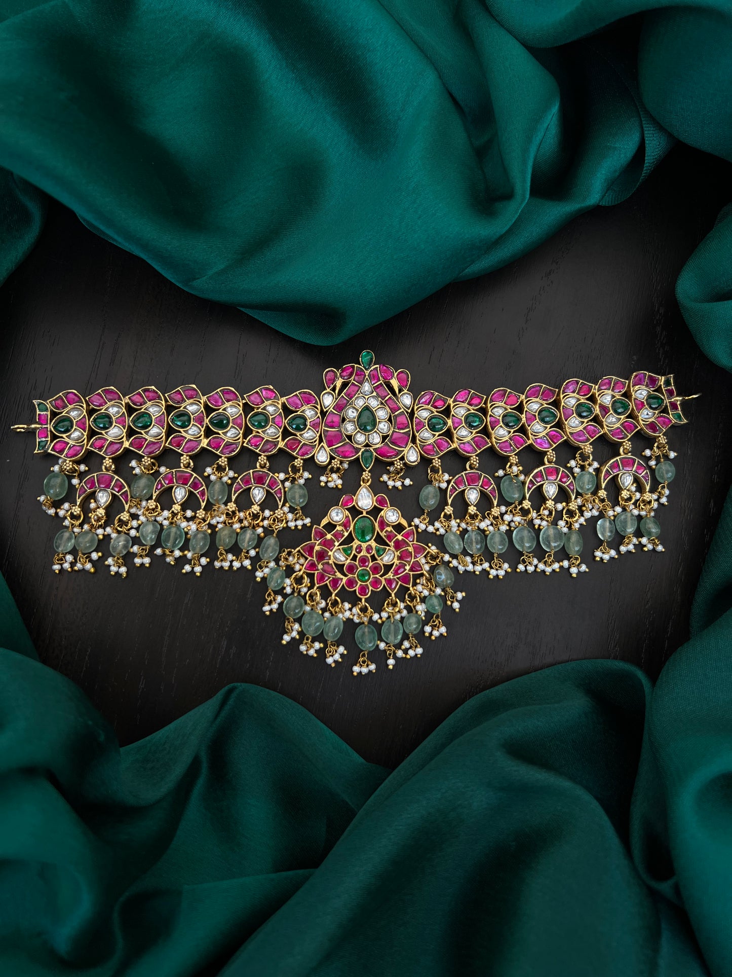 Kundan Chandbali choker