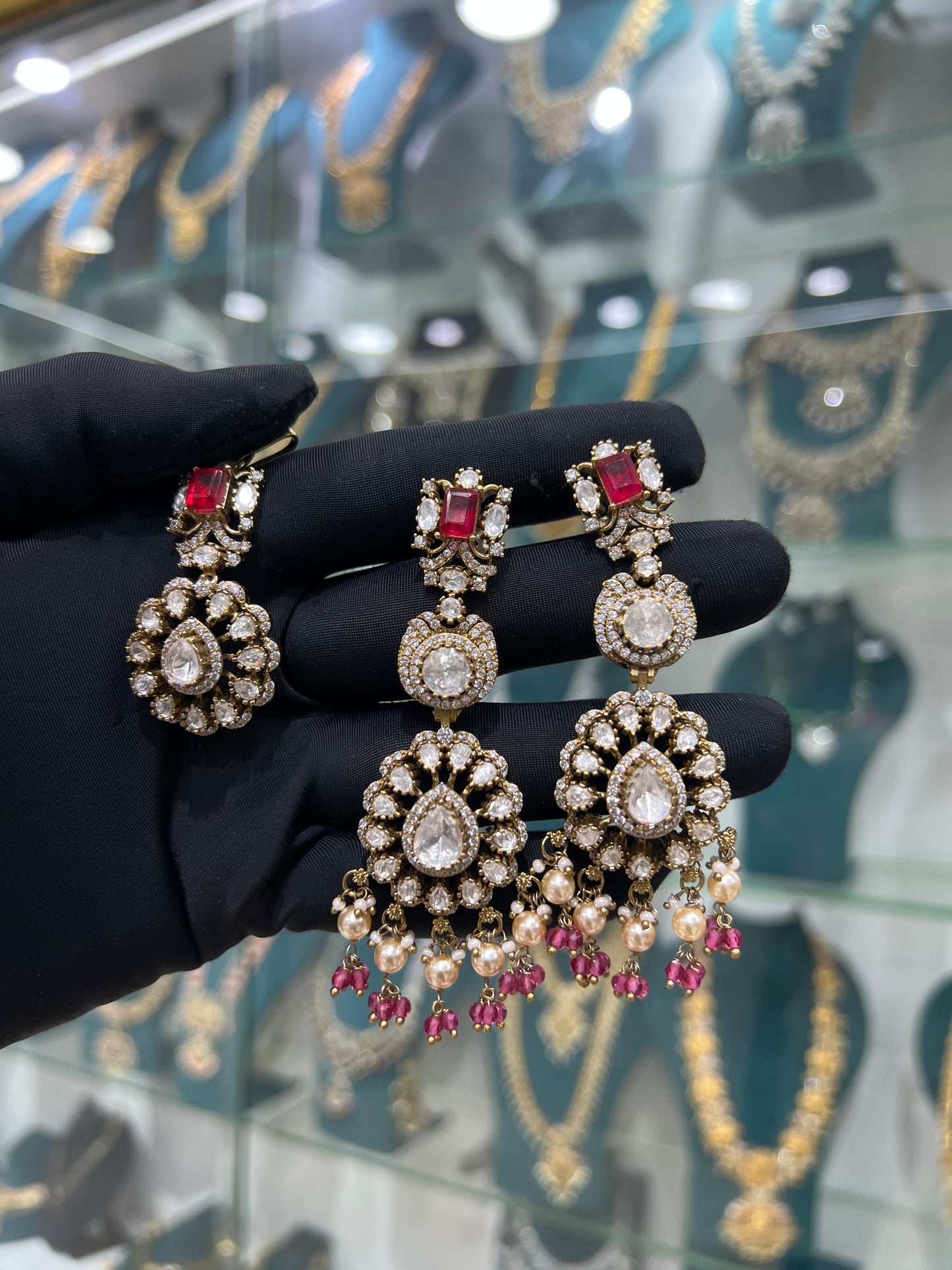 MOSSONITE CHOKERS