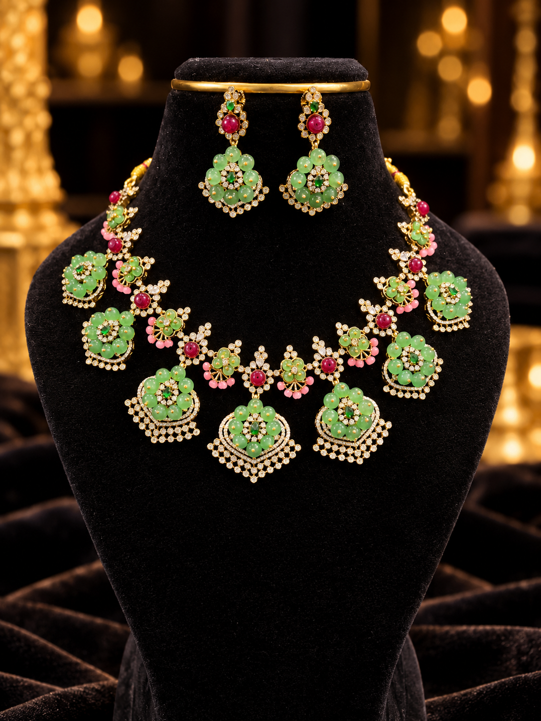 Victoria necklace 