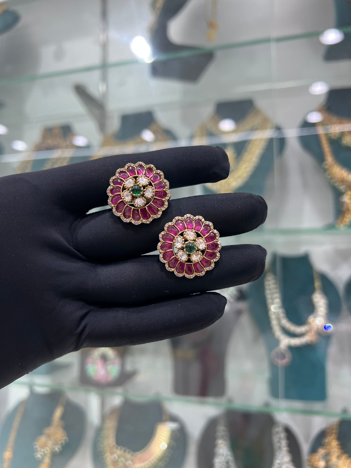 Mossonite studs