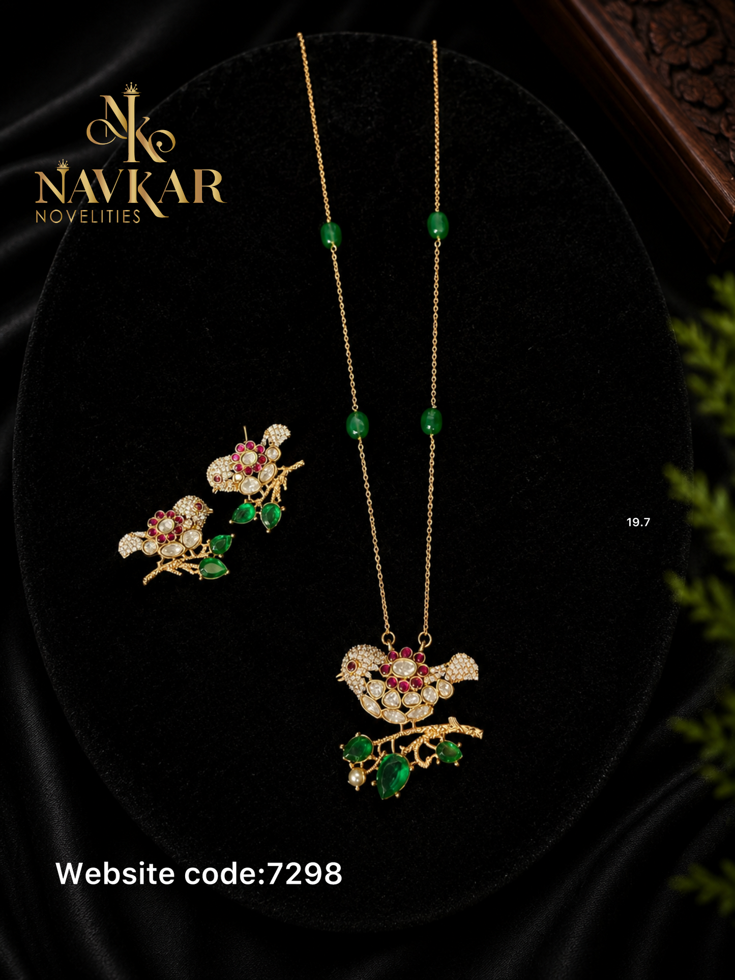 Kundan mossonite necklace