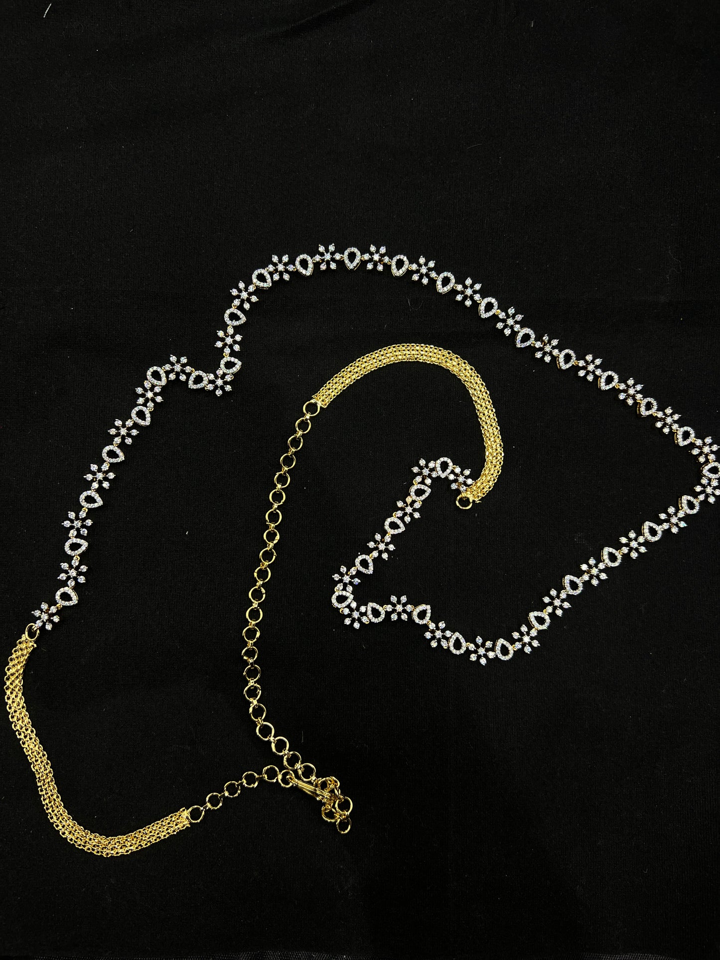 GJ HIP CHAIN