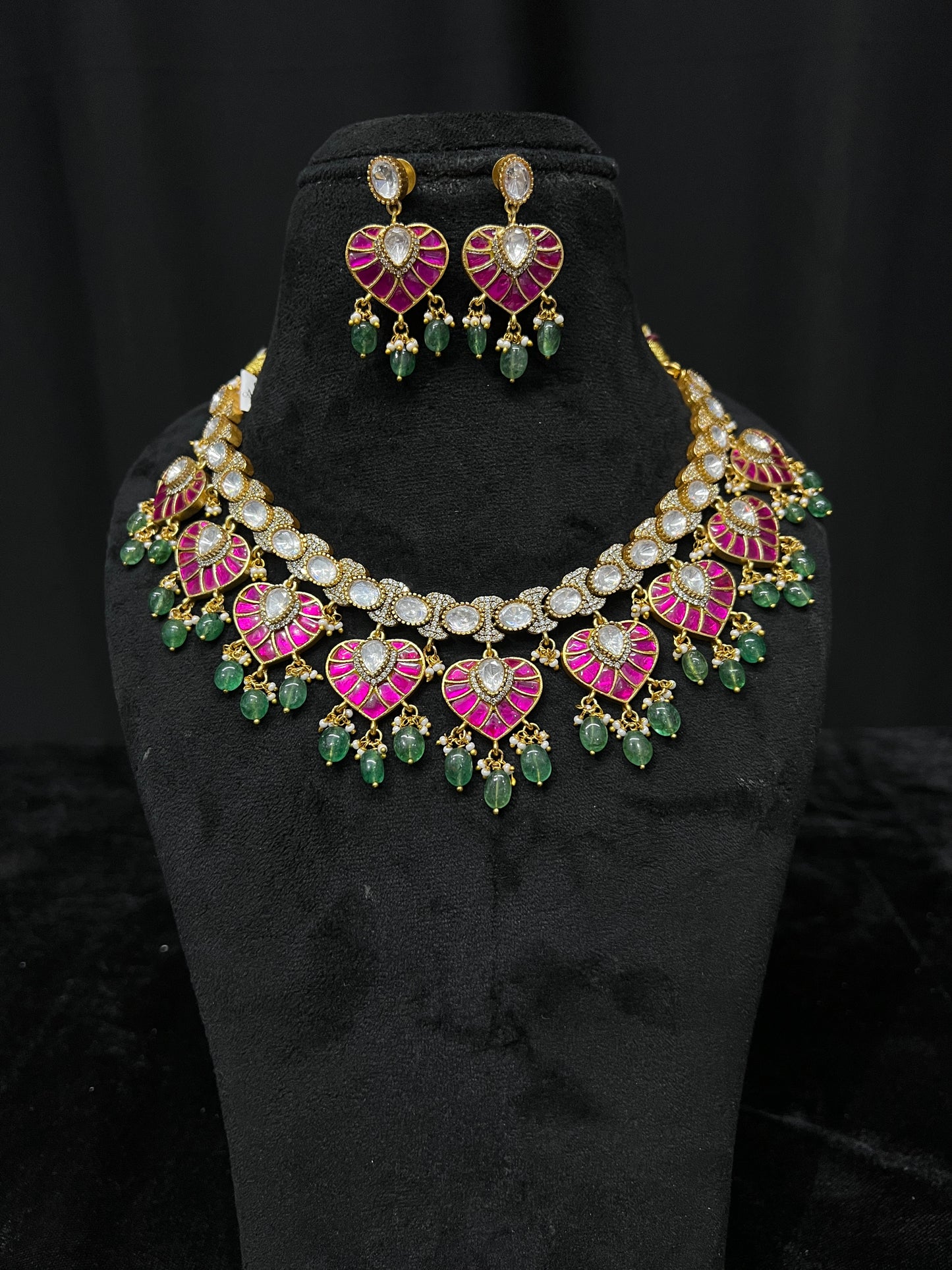 Kundan necklace