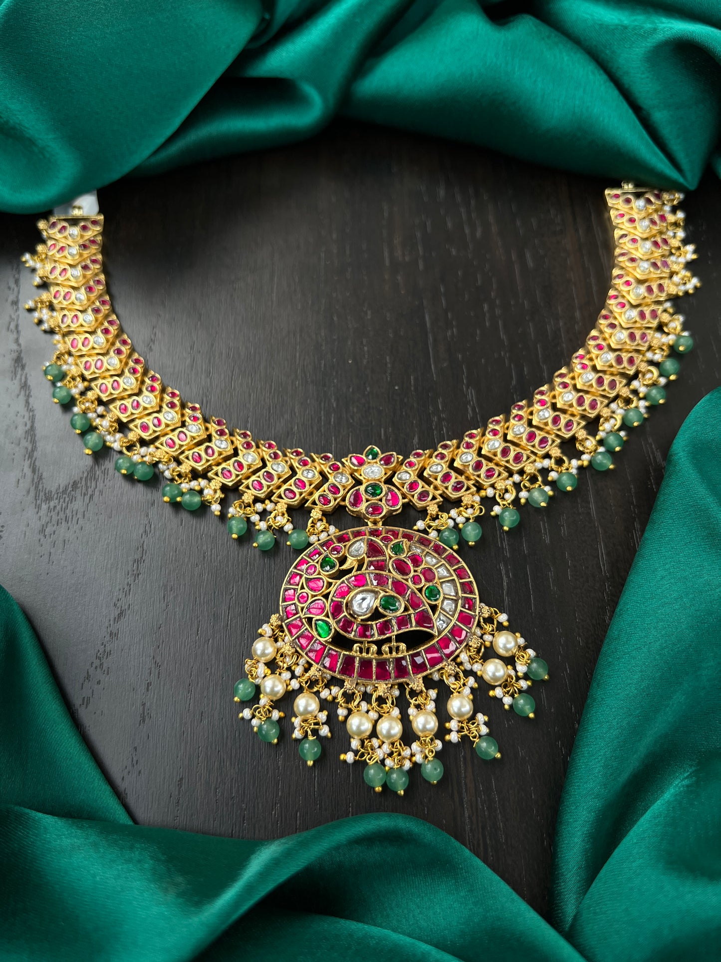 Kundan necklace