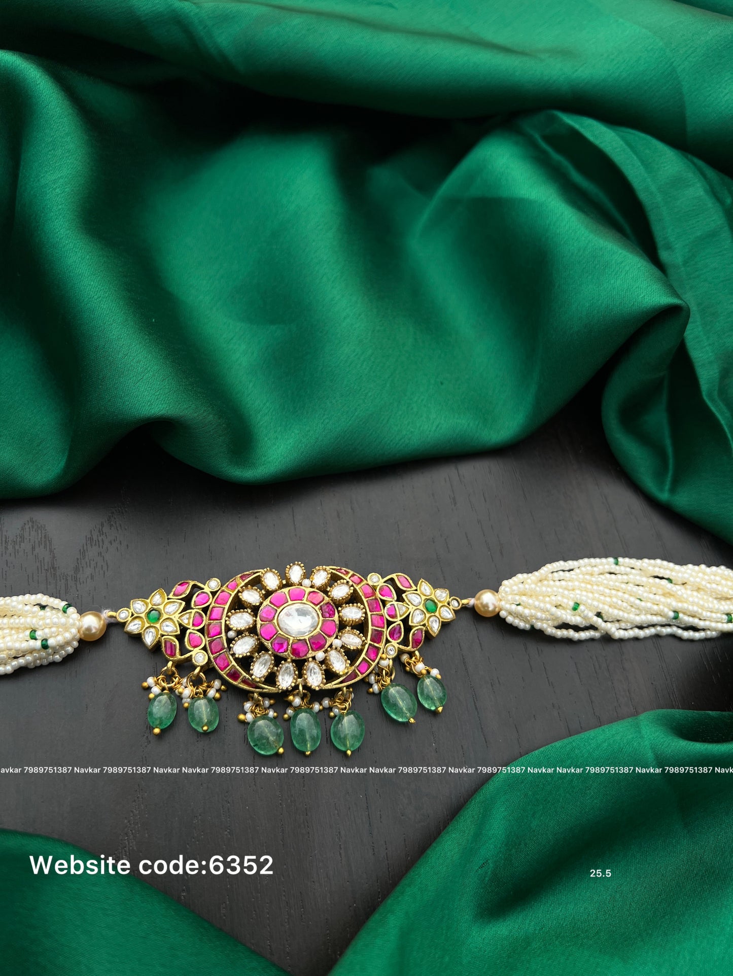 Kundan beads choker