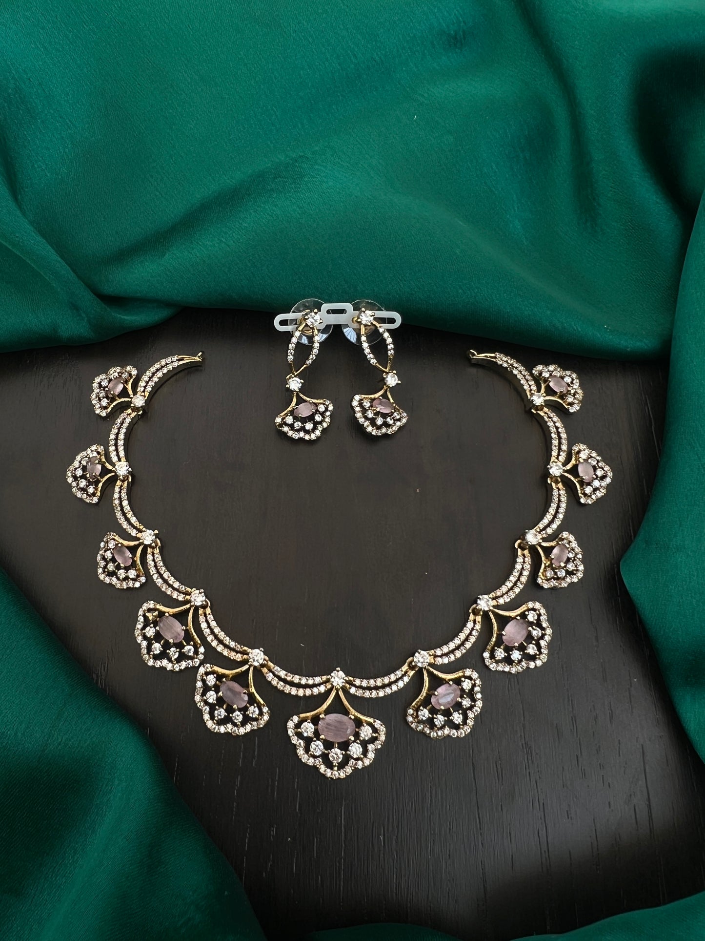 Simple necklace