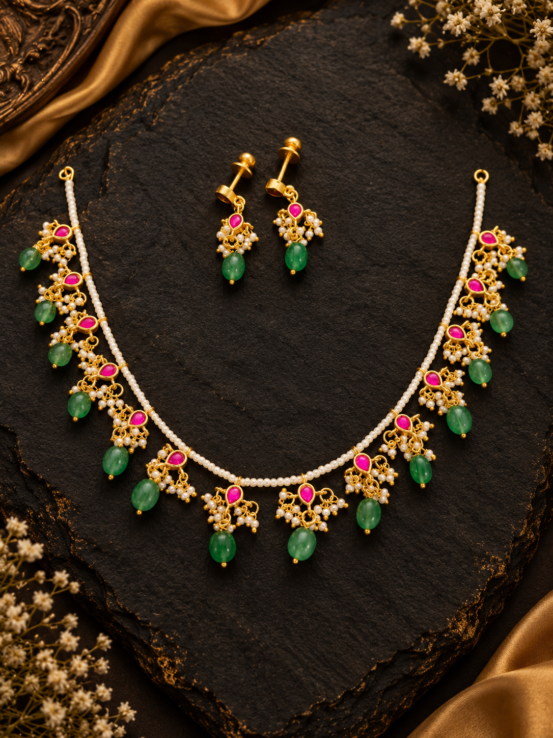 Kundan beads necklace