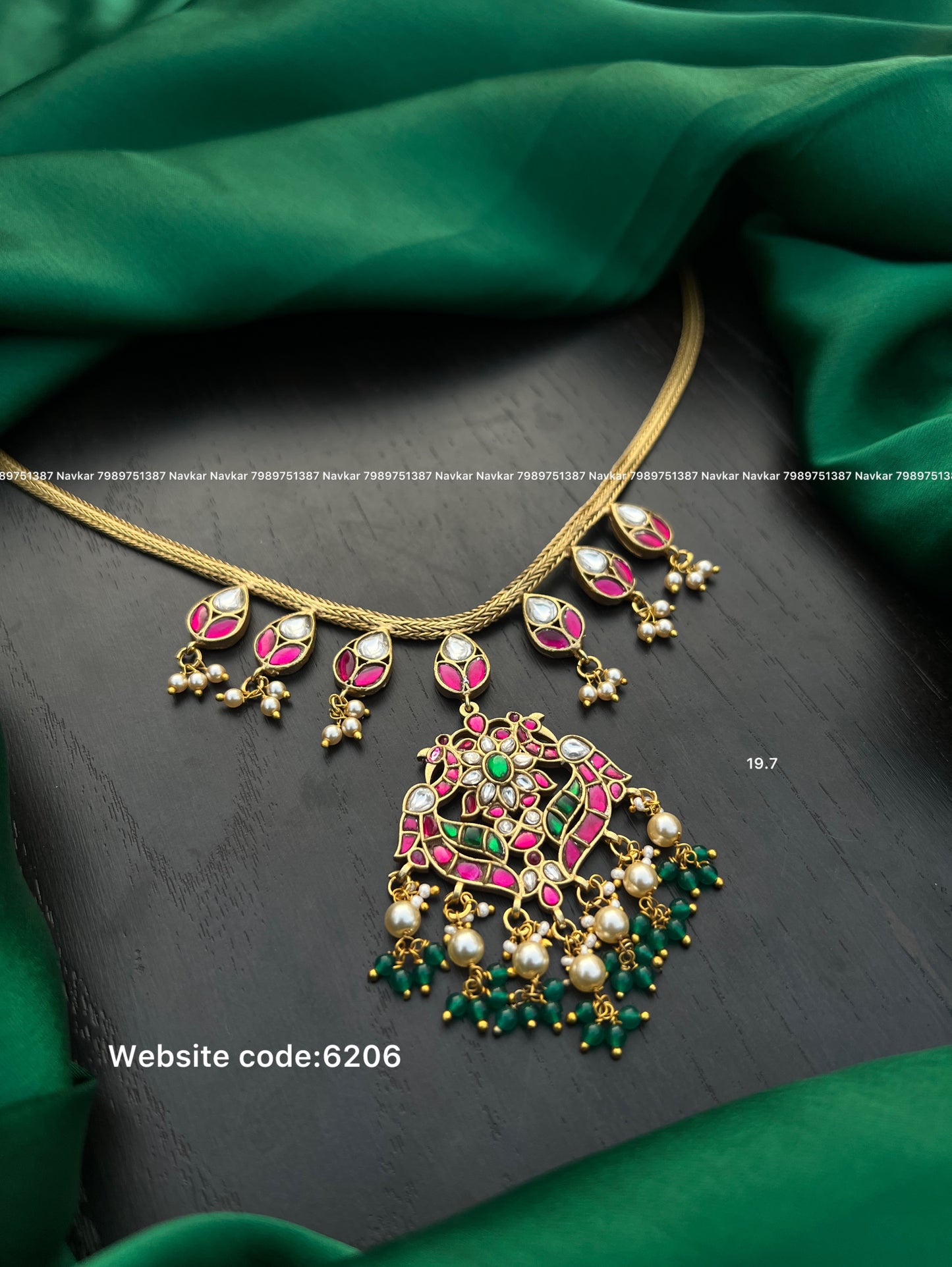 Kundan necklace
