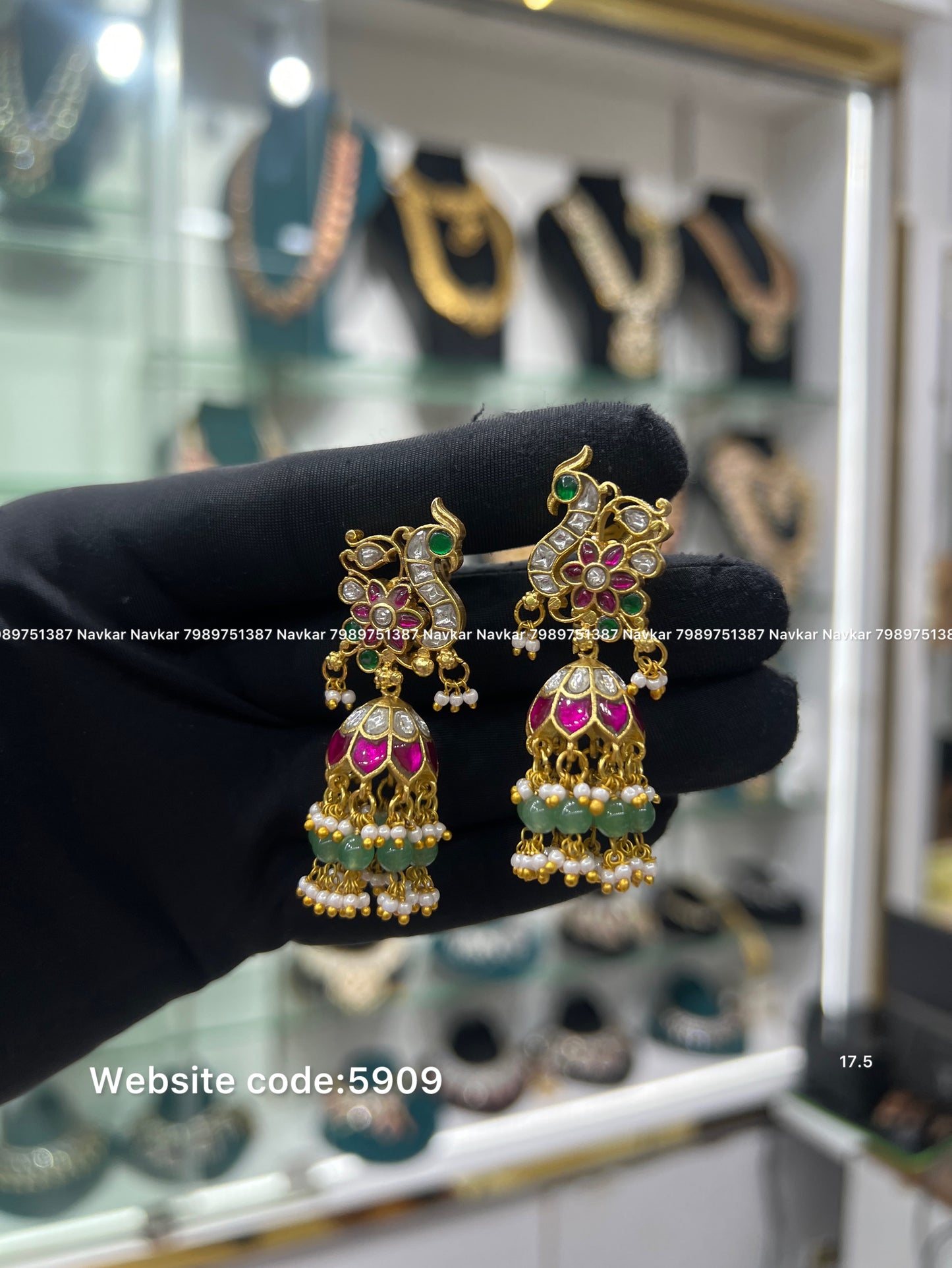 Jada Kundan earring