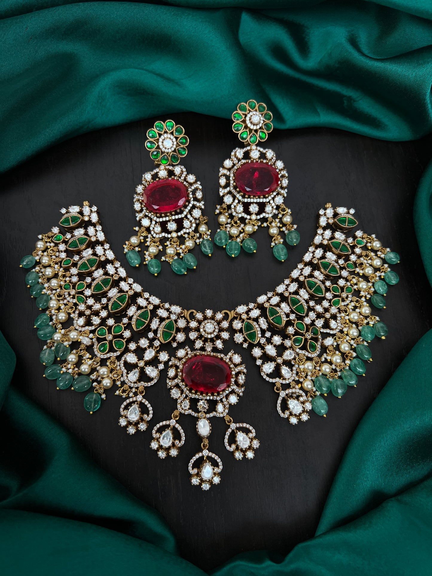 Kundan mossonite necklace