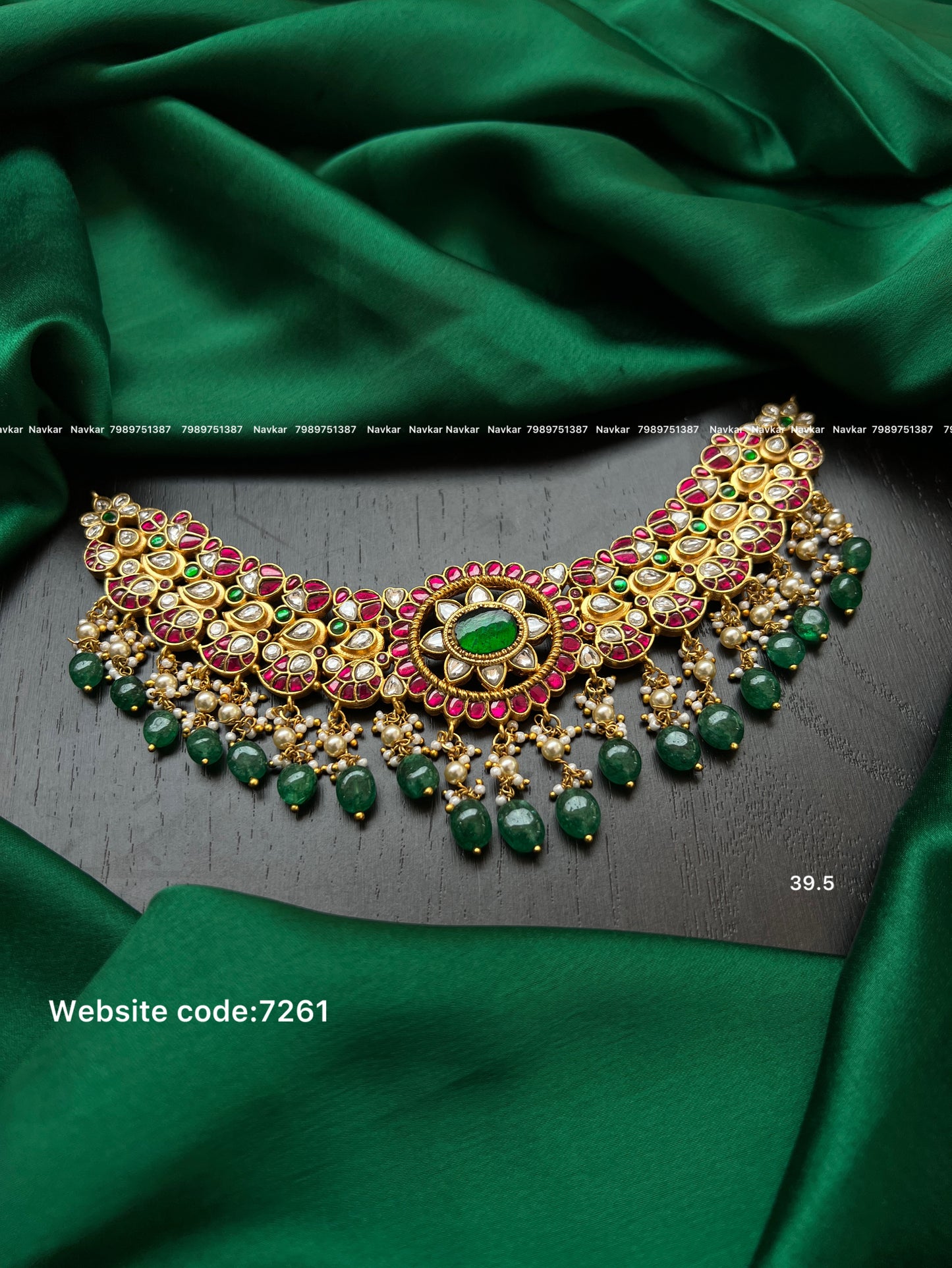 Kundan choker
