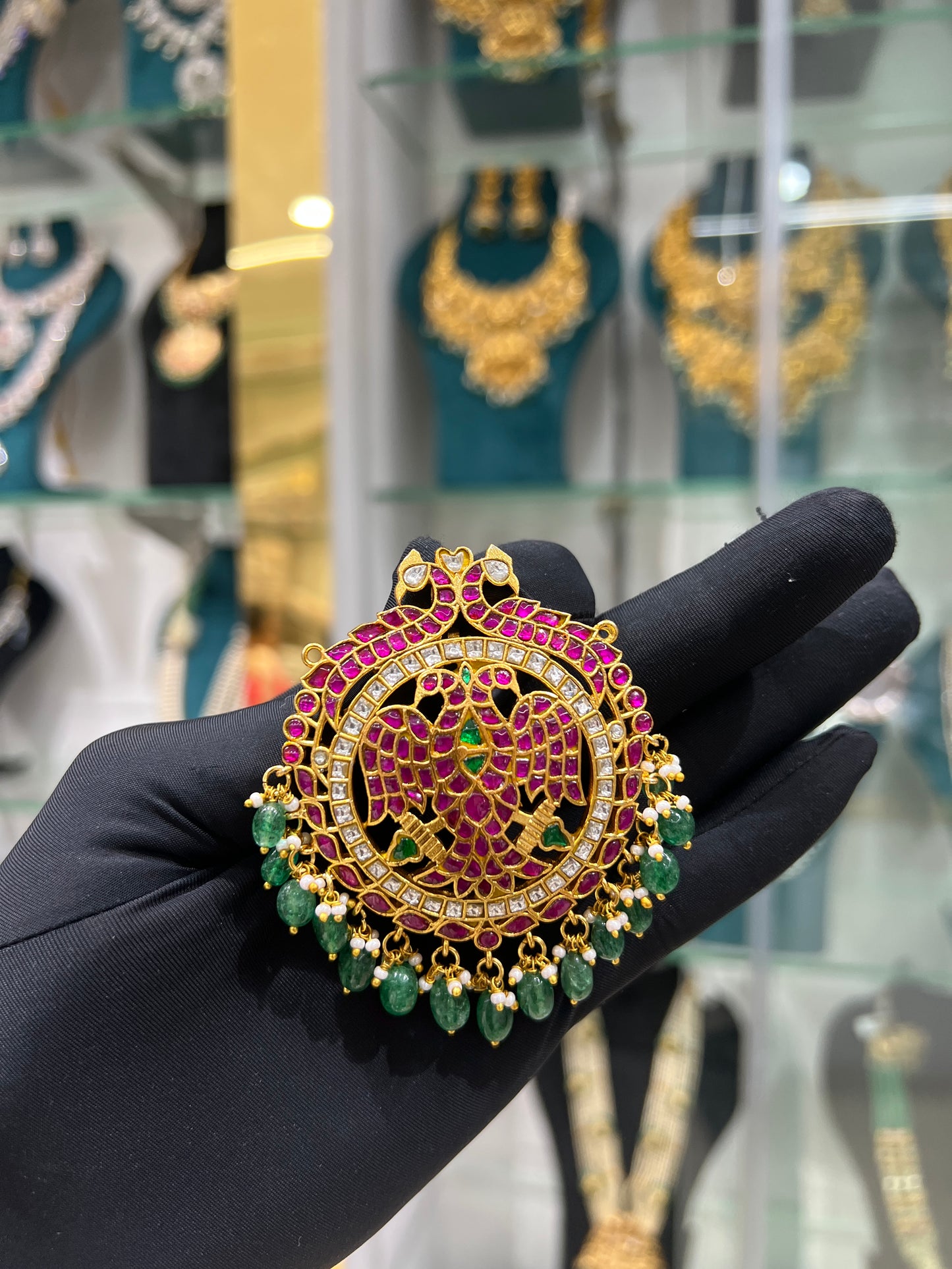 Jadaukundan locket