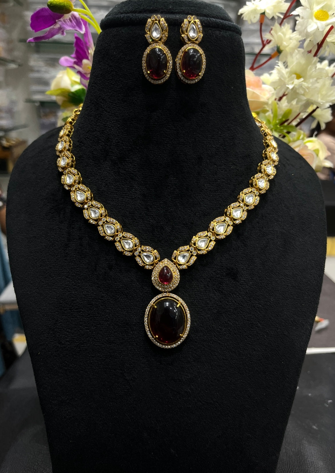 Matt necklace
