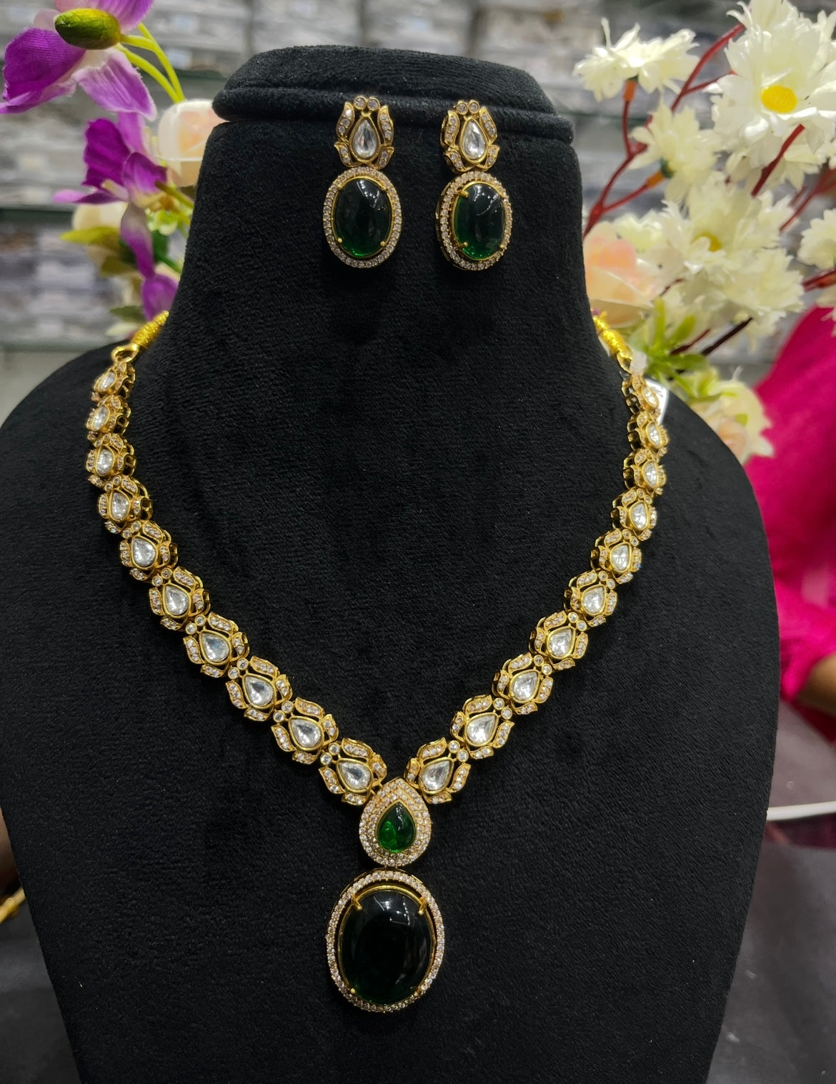 Matt necklace