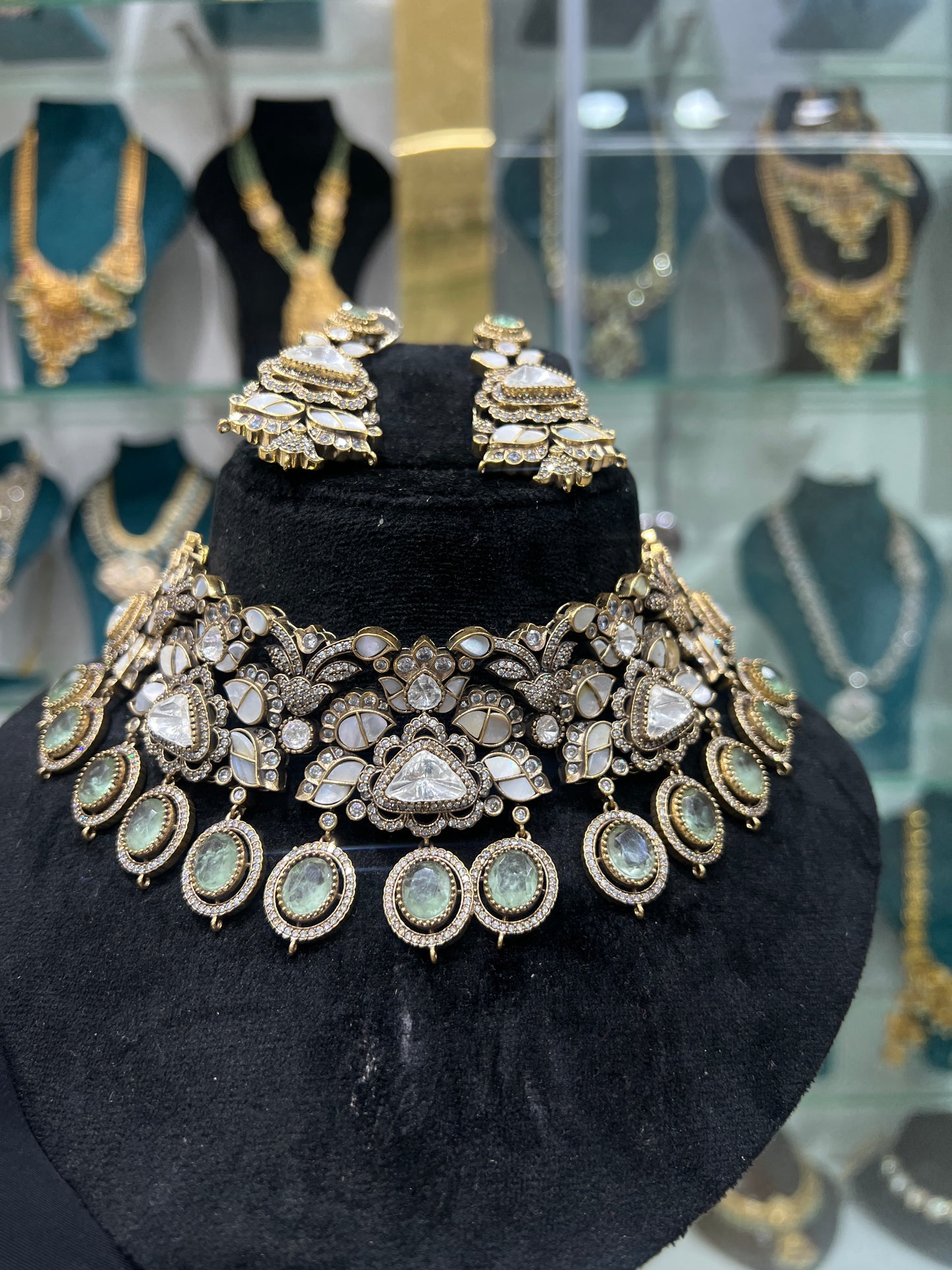 Mossonite chokers
