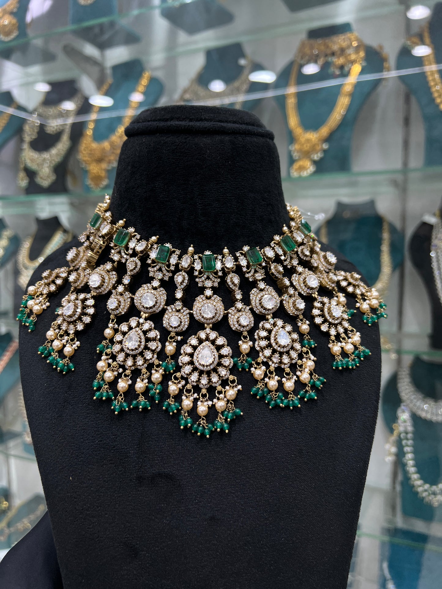MOSSONITE CHOKERS