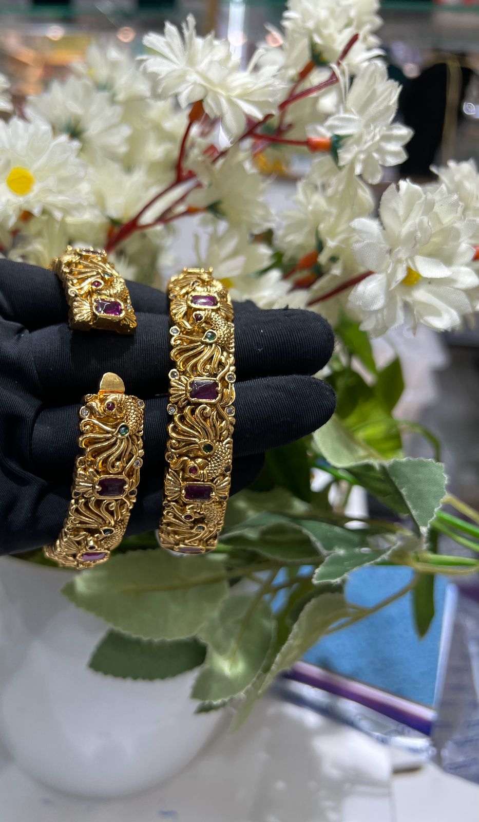 Matt bangle kadaa