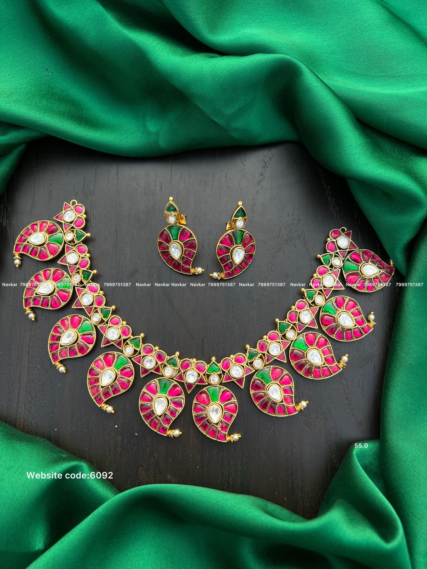 Kundan necklace