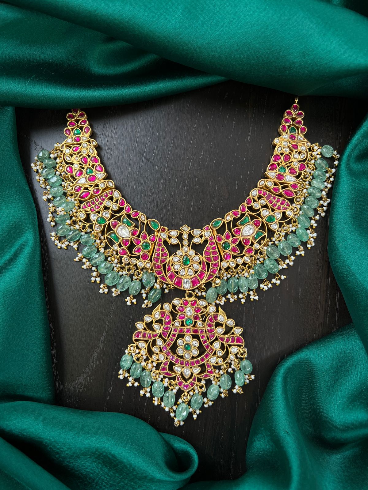 Jadaukundan necklace
