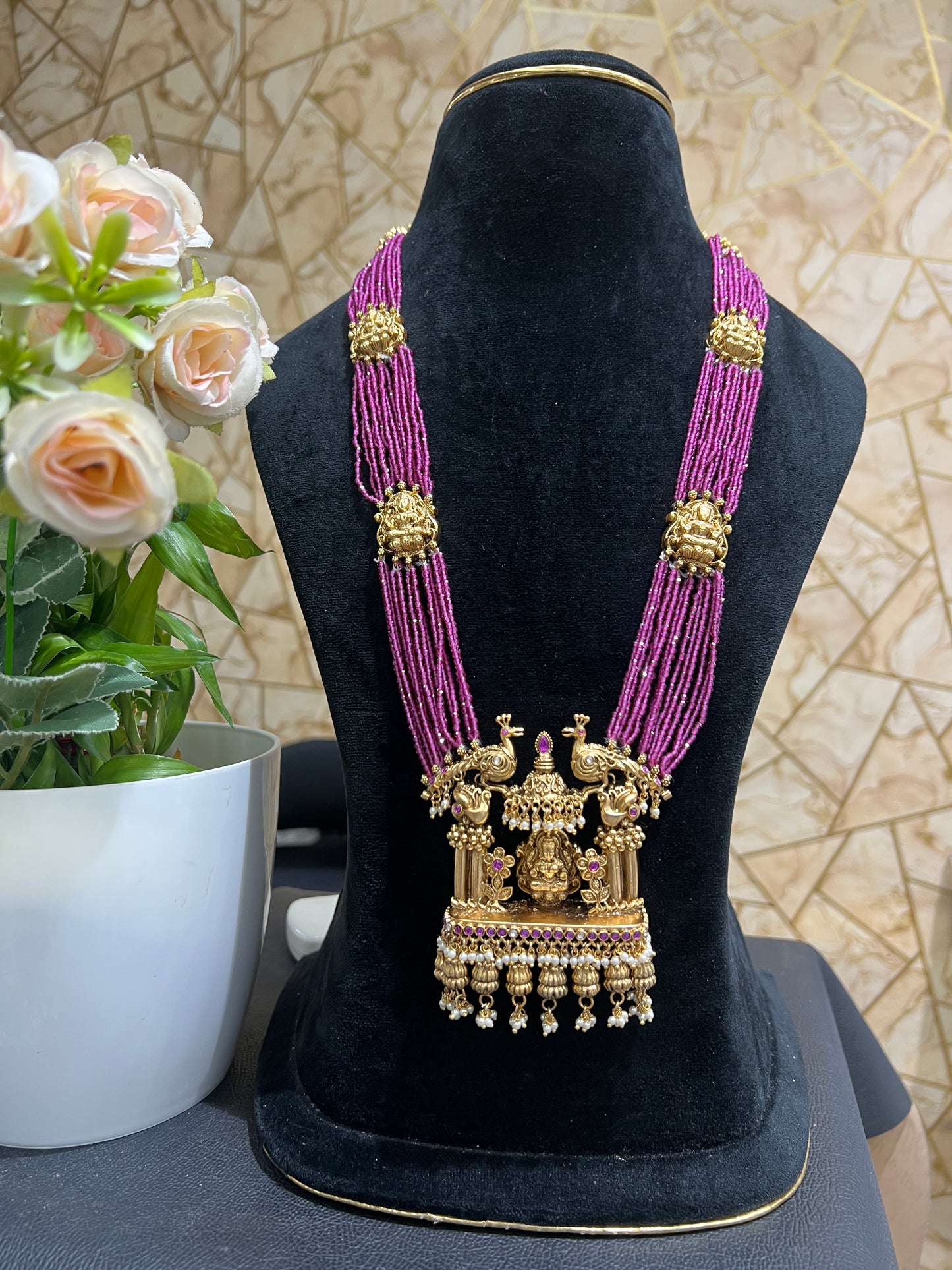 Nagshi beads haram
