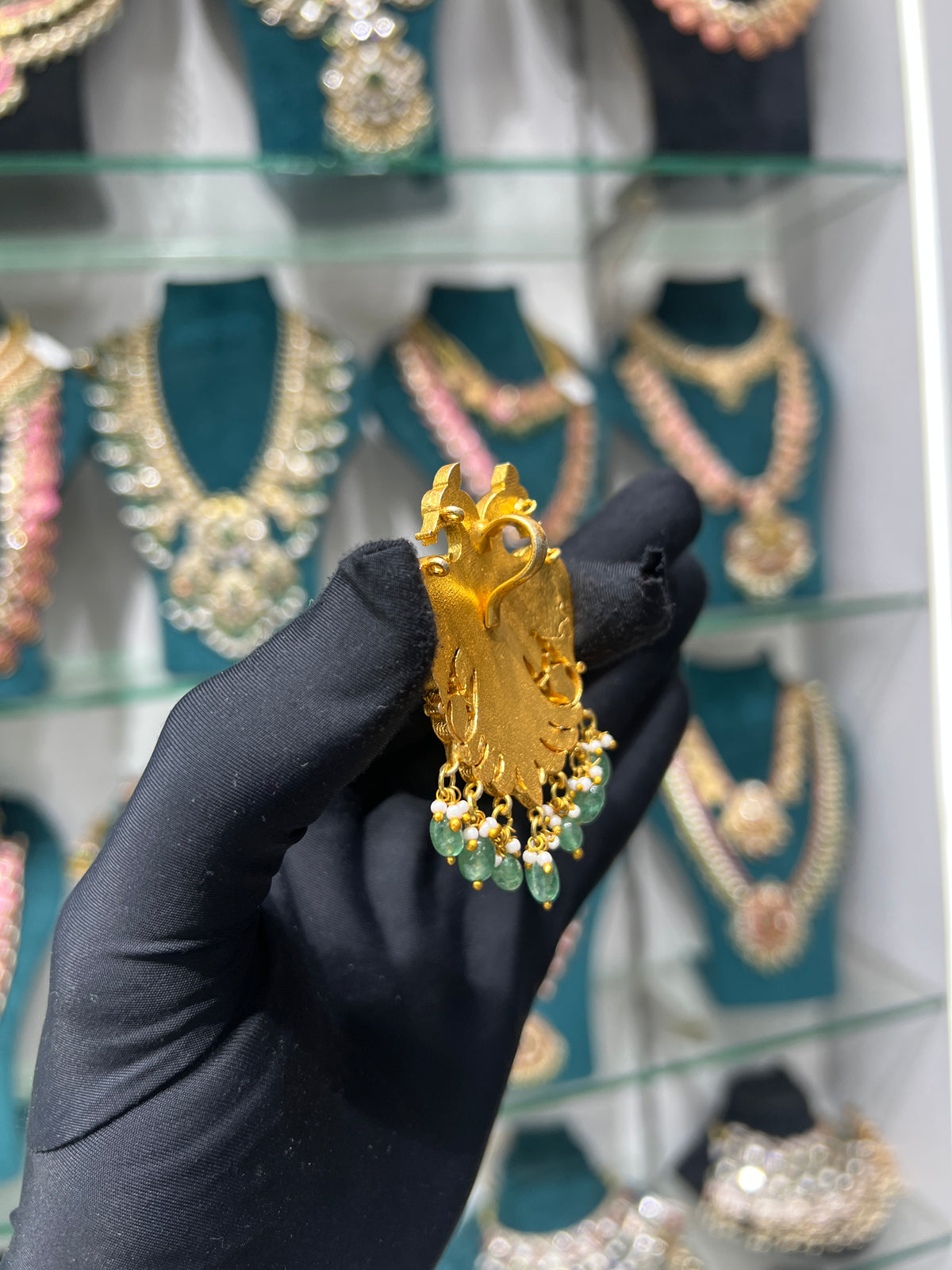Kundan locket
