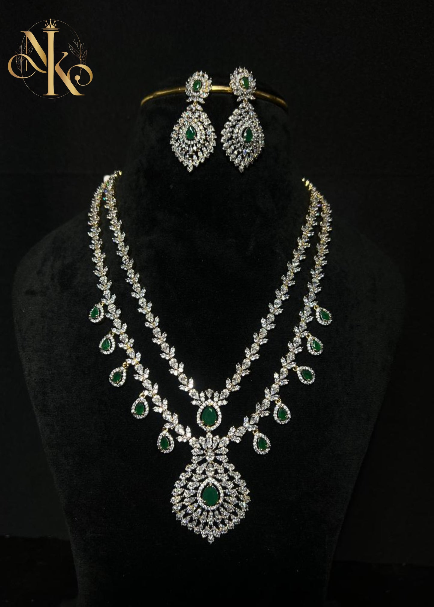 GJ 2 STEP NECKLACE