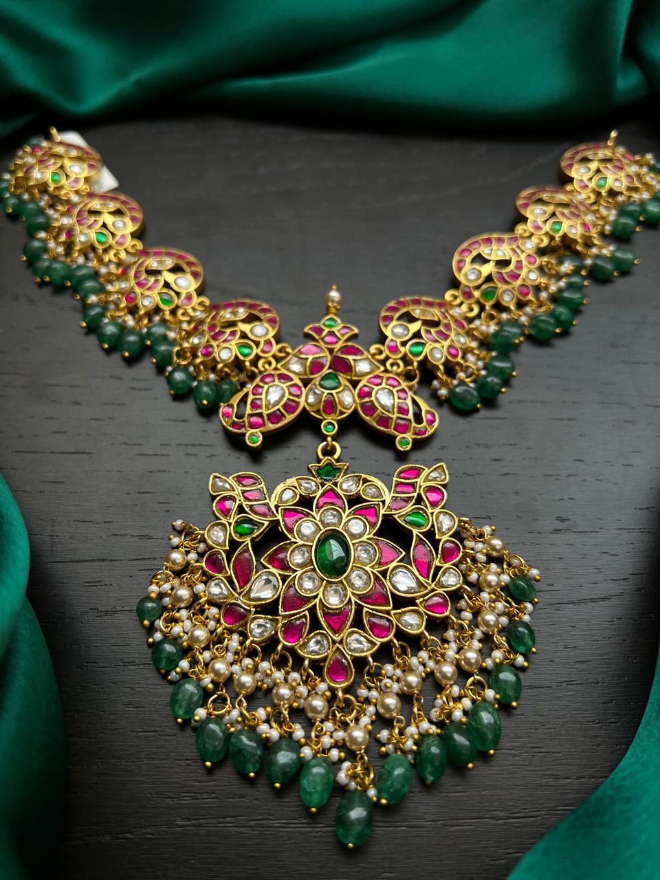 KUNDAN NECKLACE
