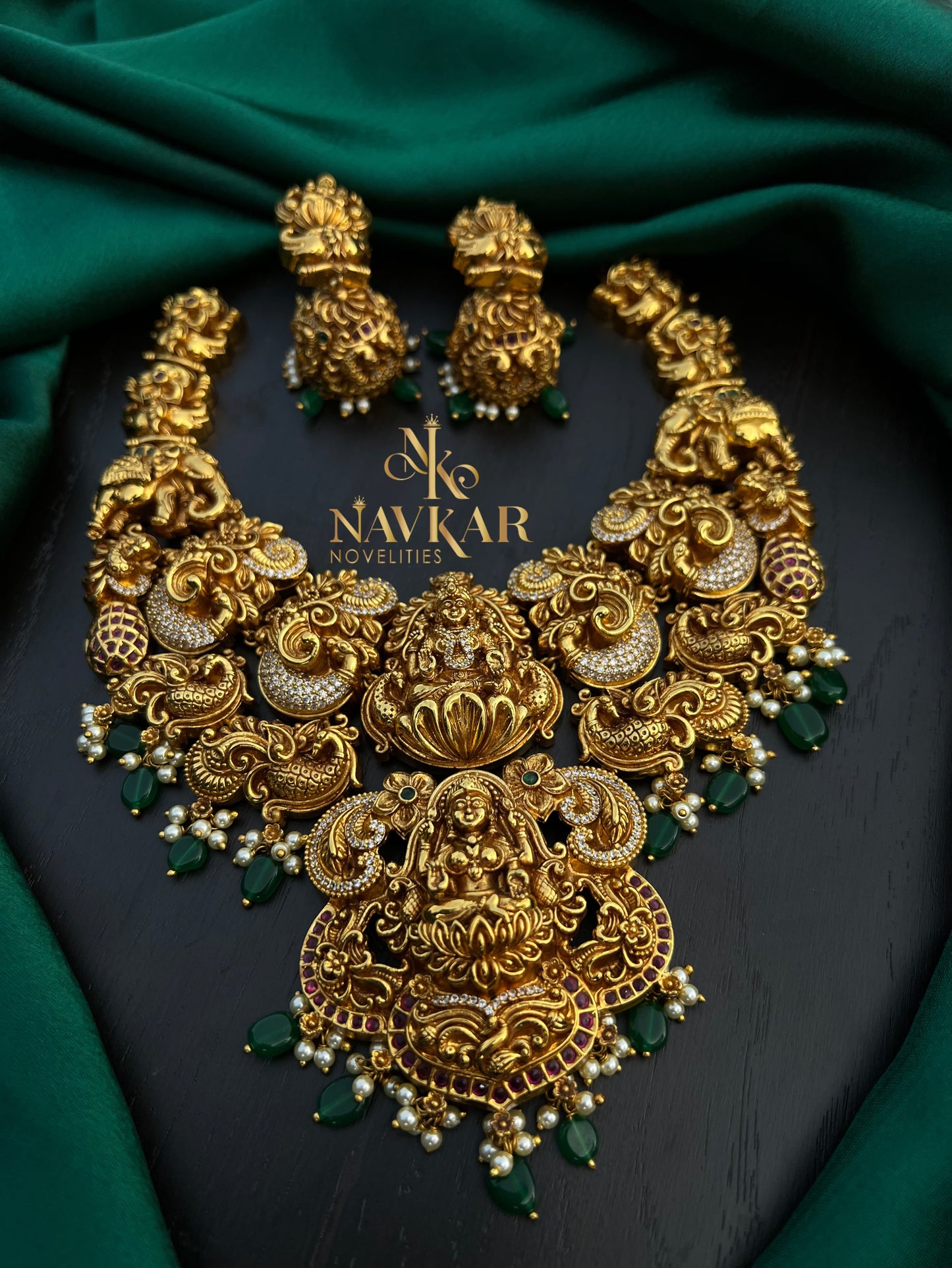 NAGSHI NECKLACE