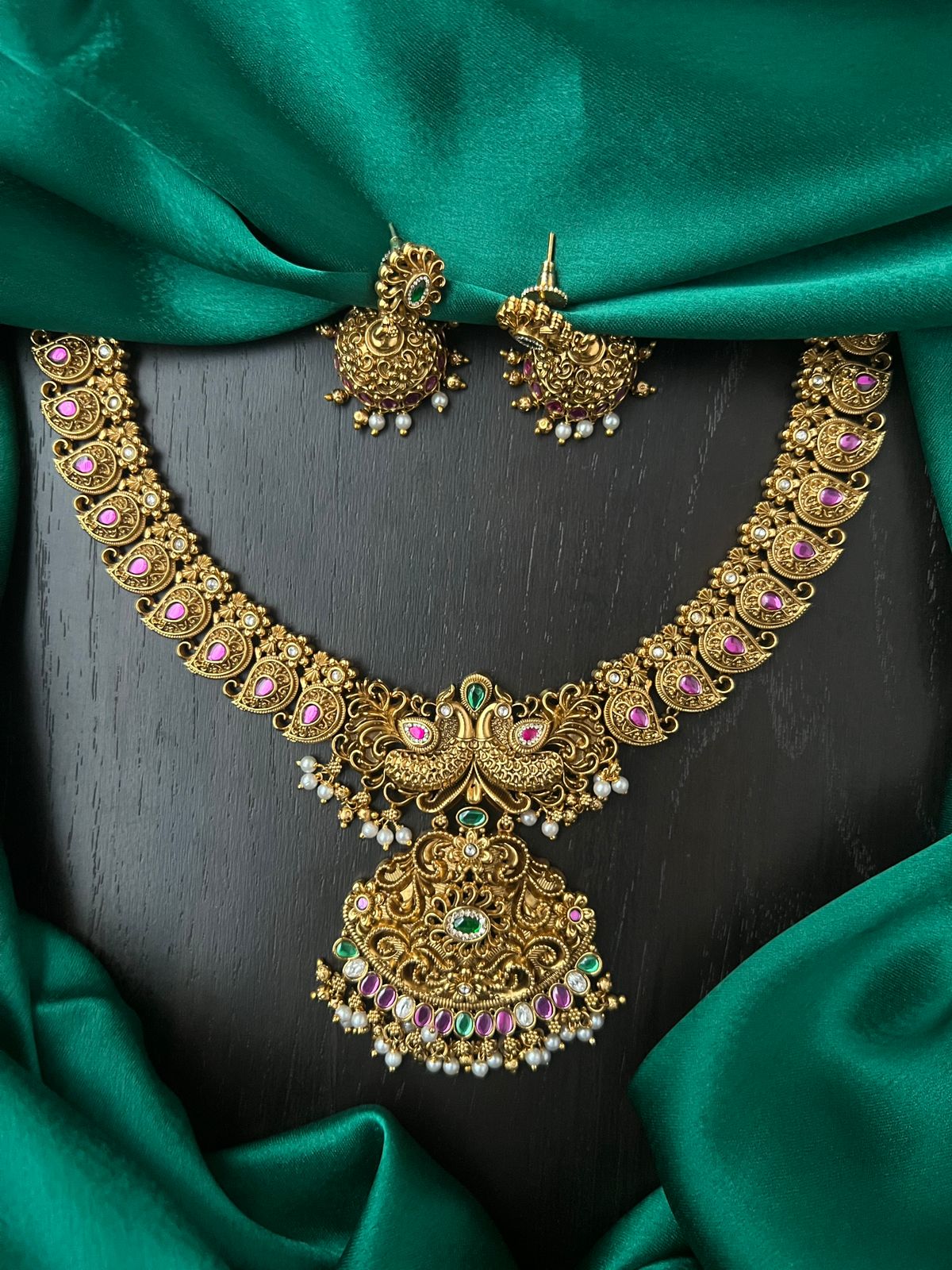 Nanshi Necklace