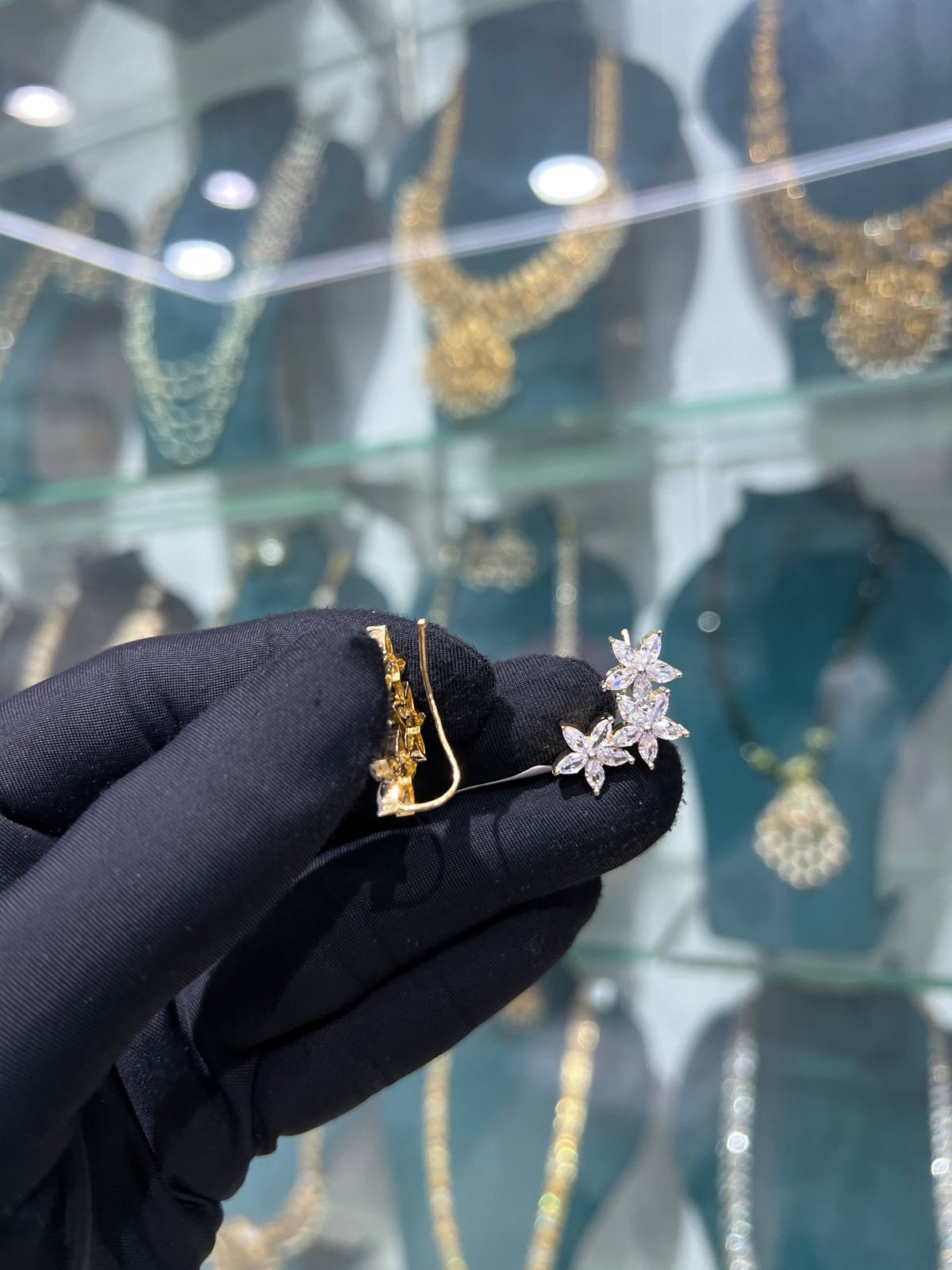 Earcuffs