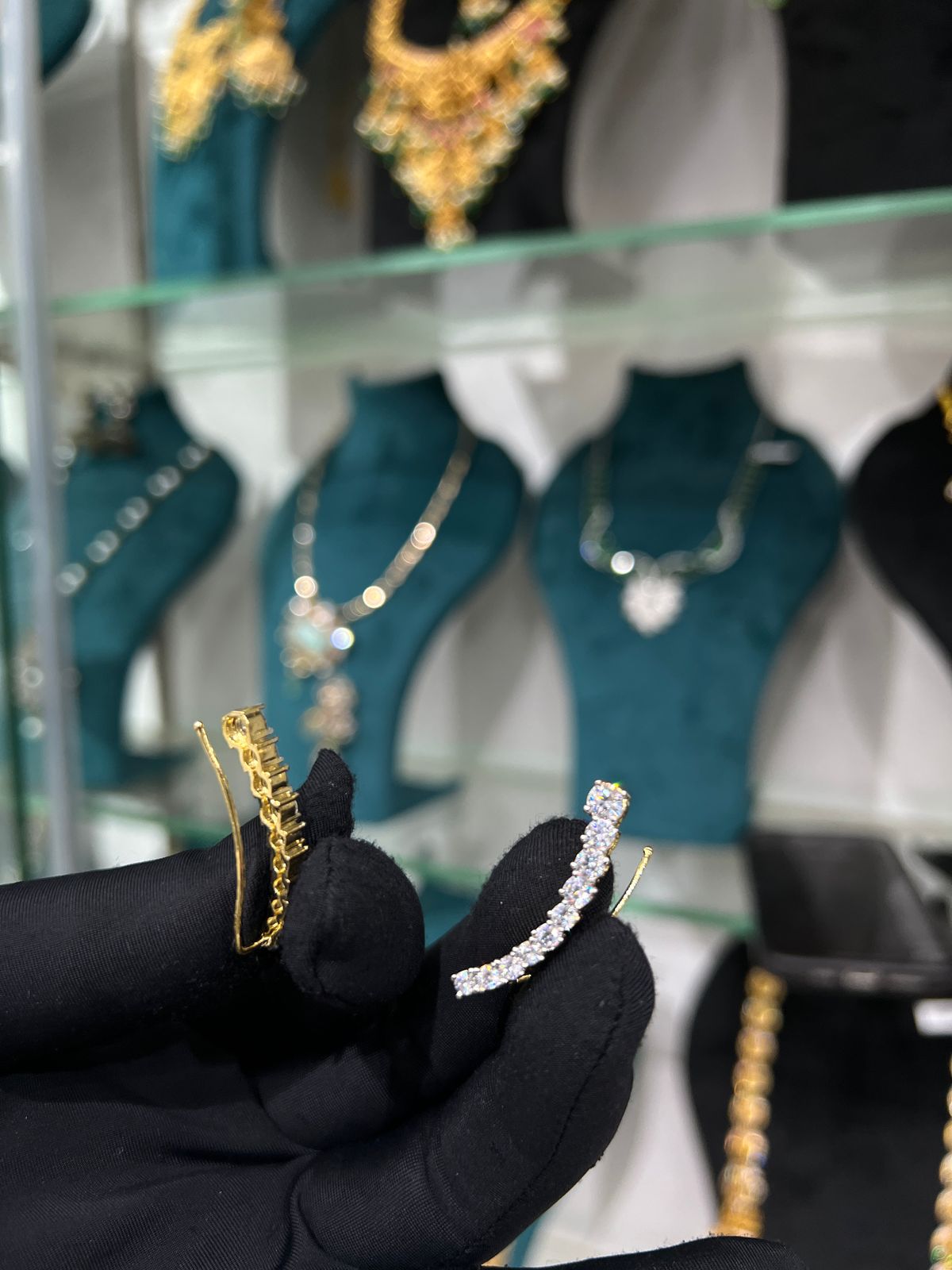 Earcuffs