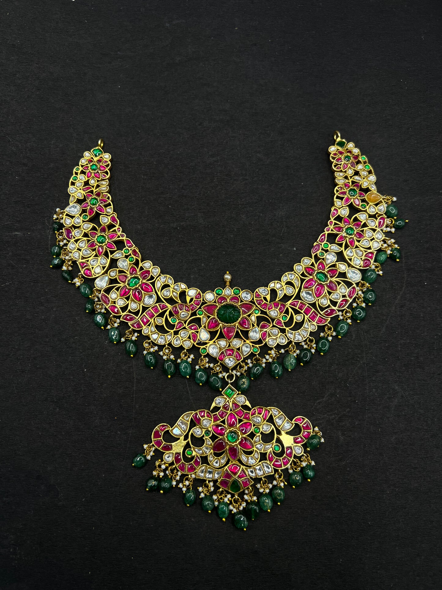 Kundan necklace