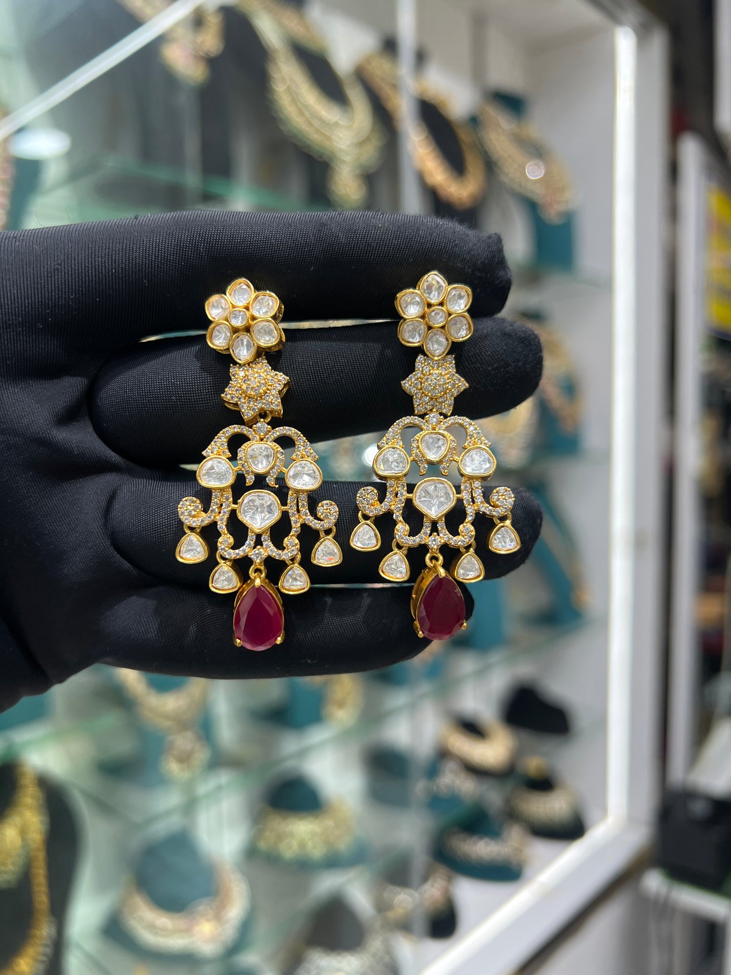 Mossonite earring