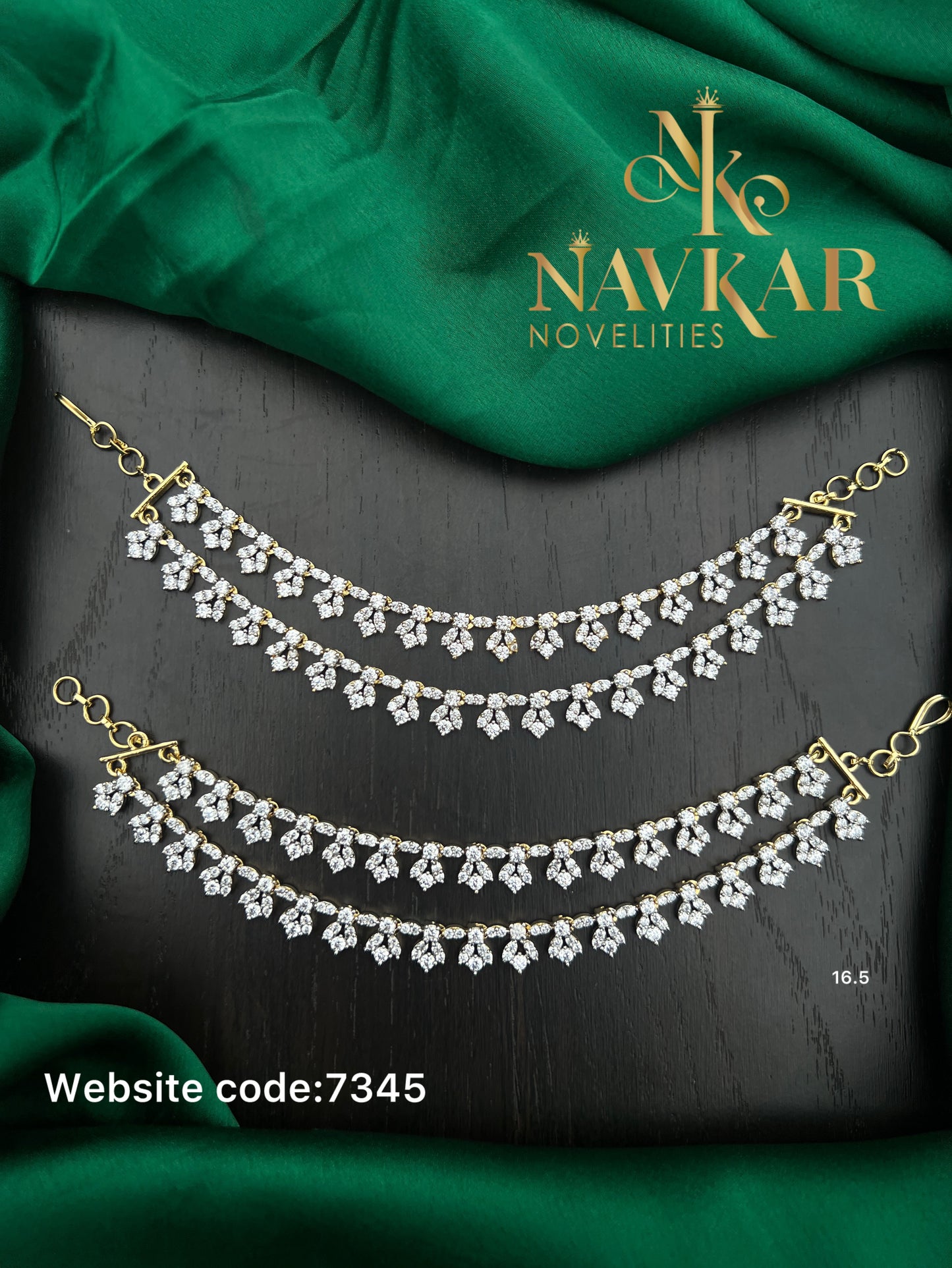 Gj Ear chain