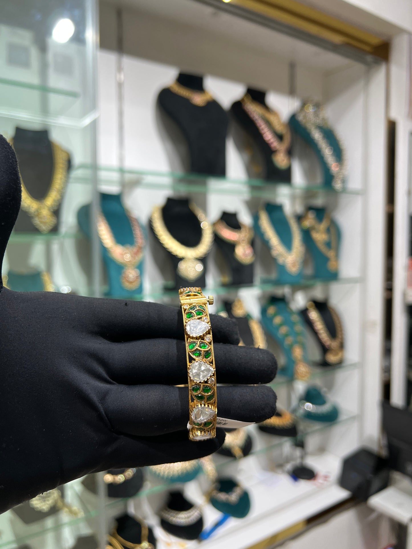 Kundan Kada singleb angles