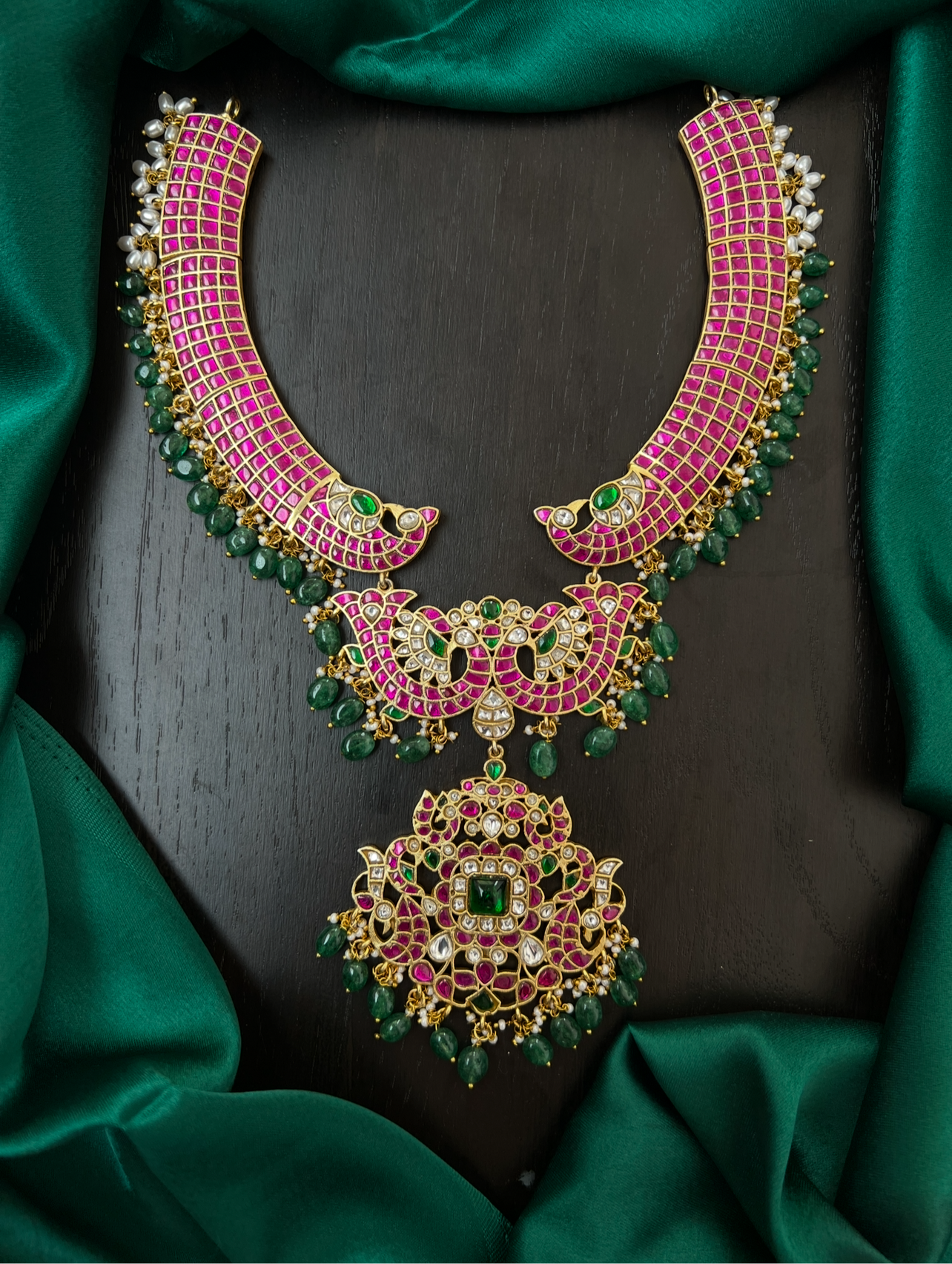 Kundan necklace